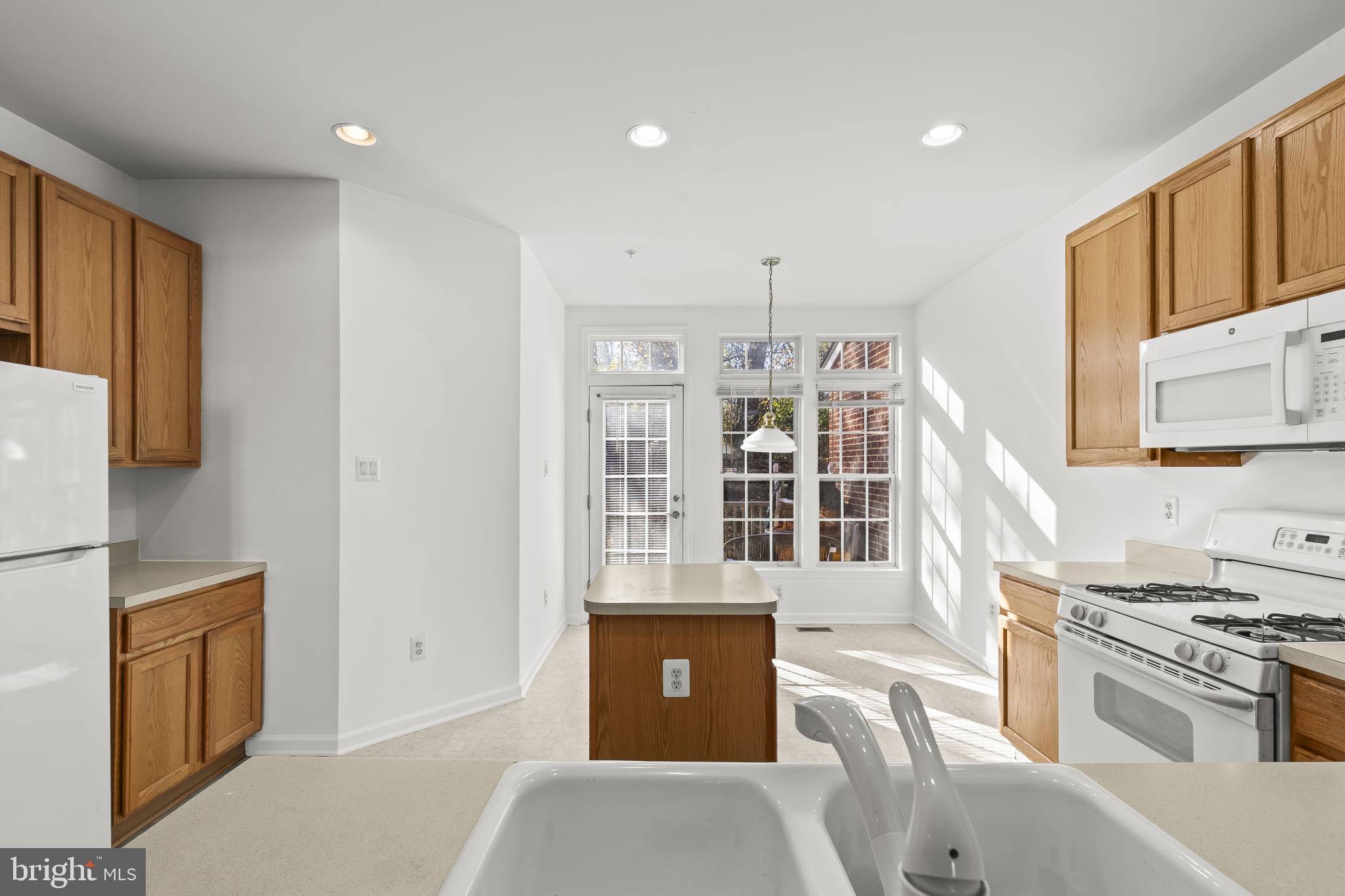 Real estate listing preview #5