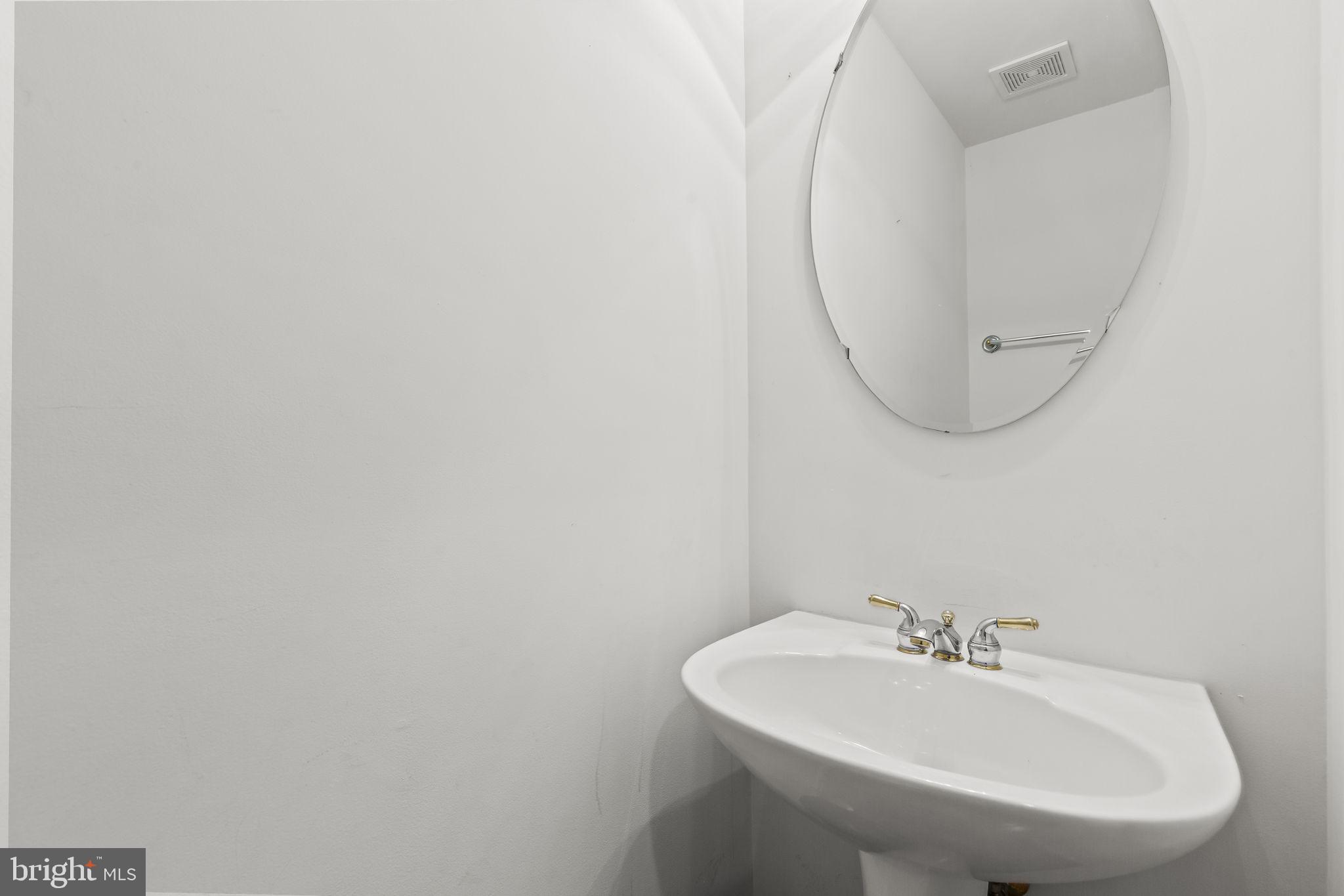 Real estate listing preview #18