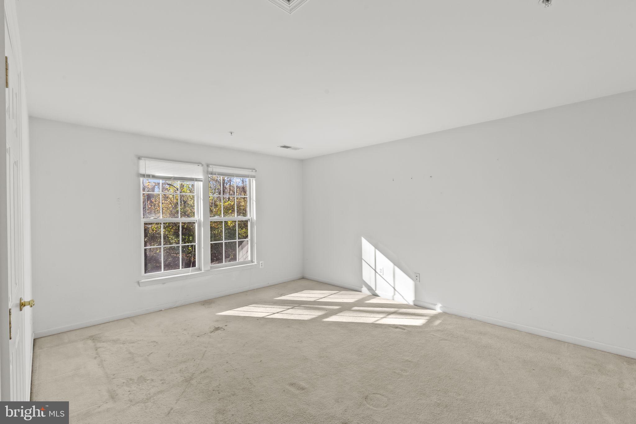 Real estate listing preview #23