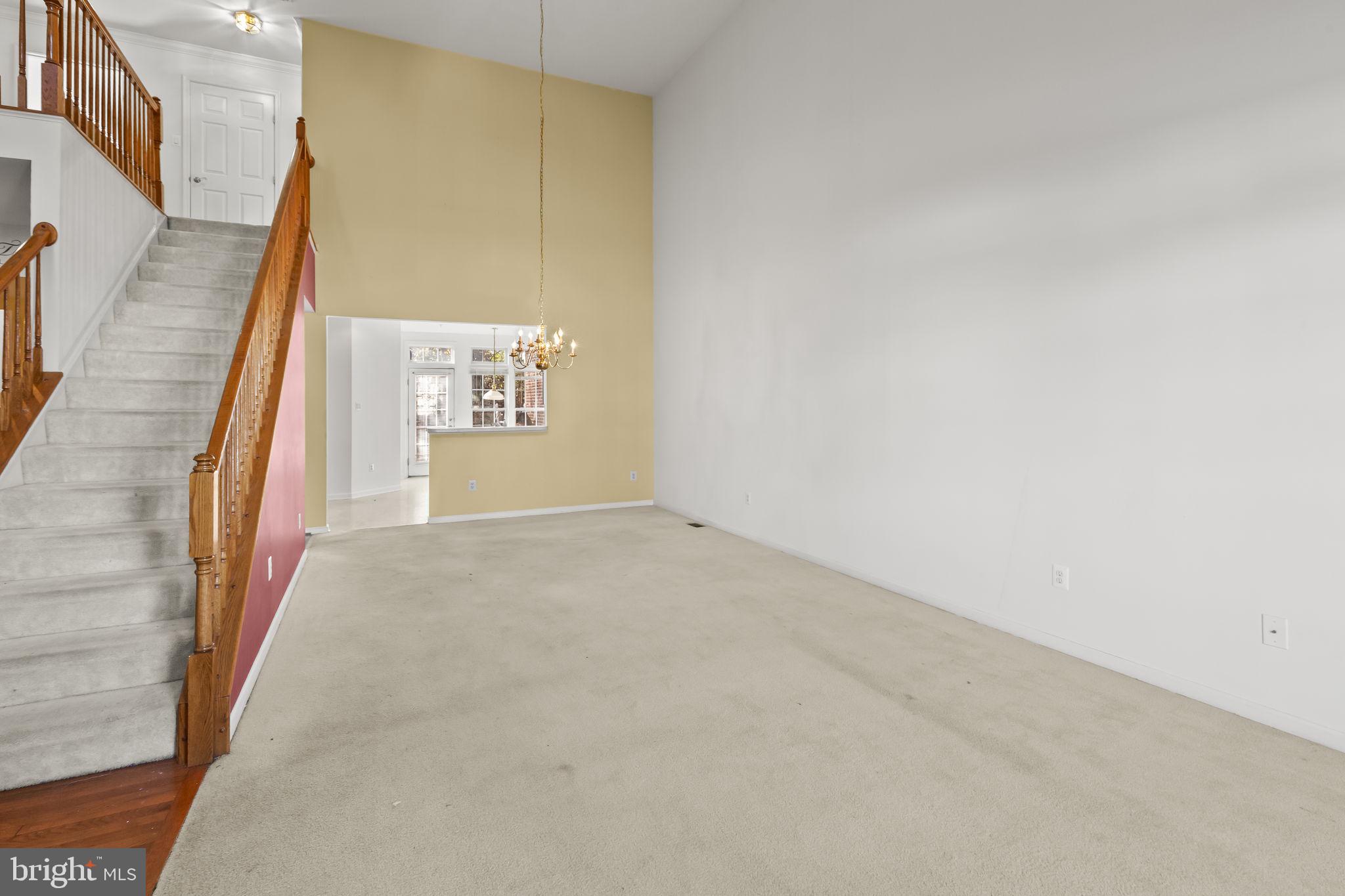 Real estate listing preview #8