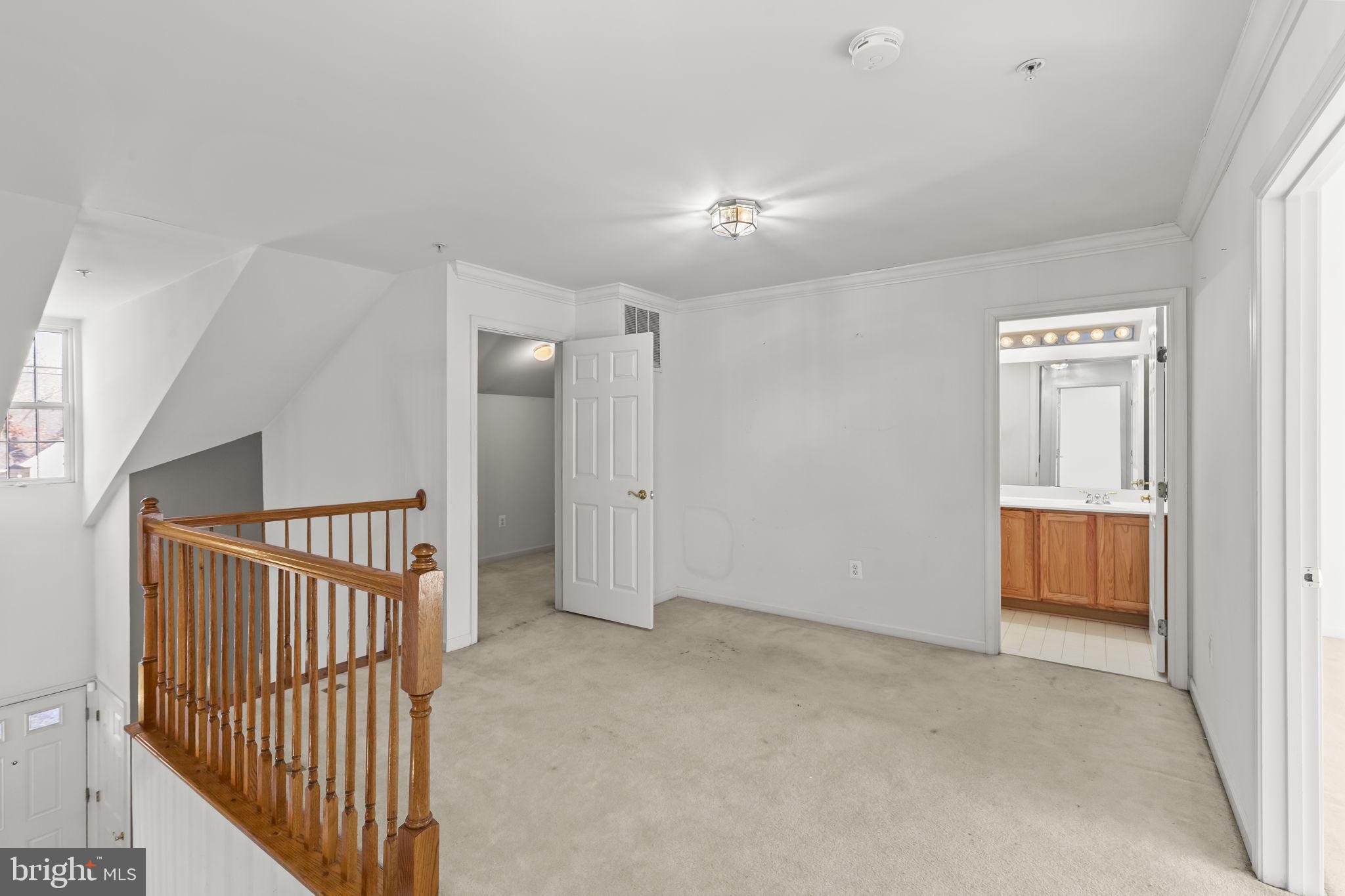 Real estate listing preview #22