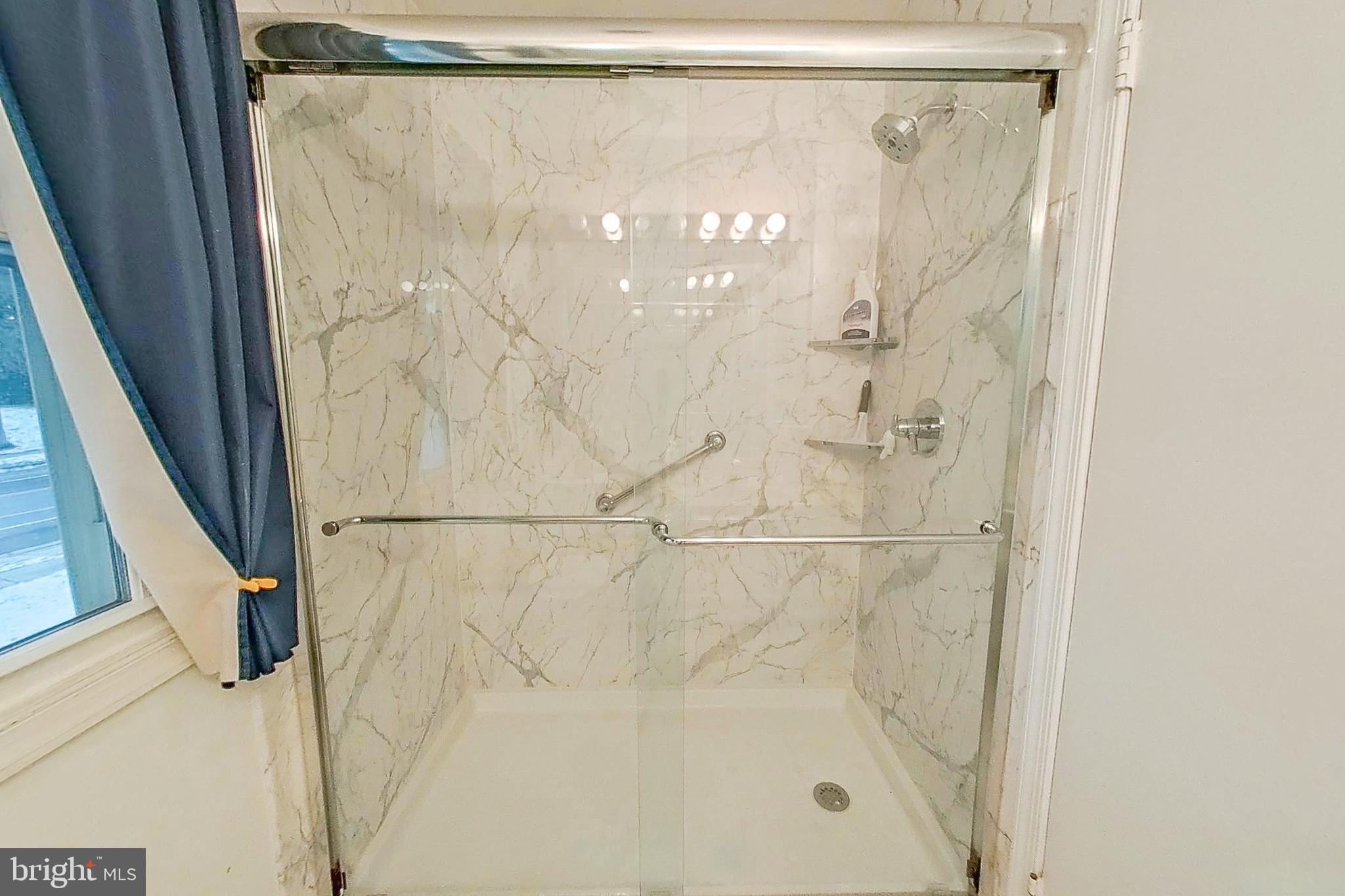 Real estate listing preview #28