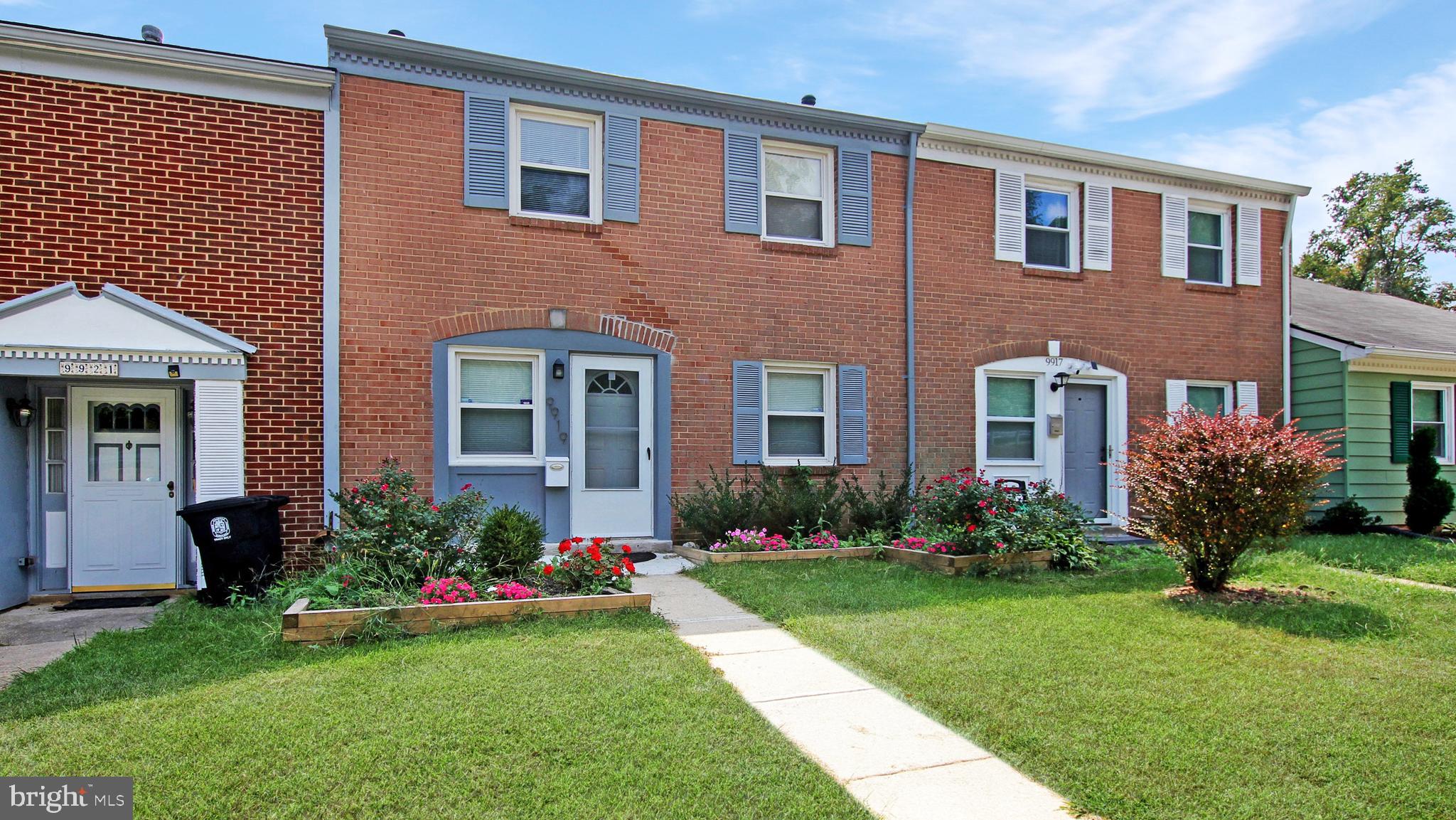 Real estate listing preview #2