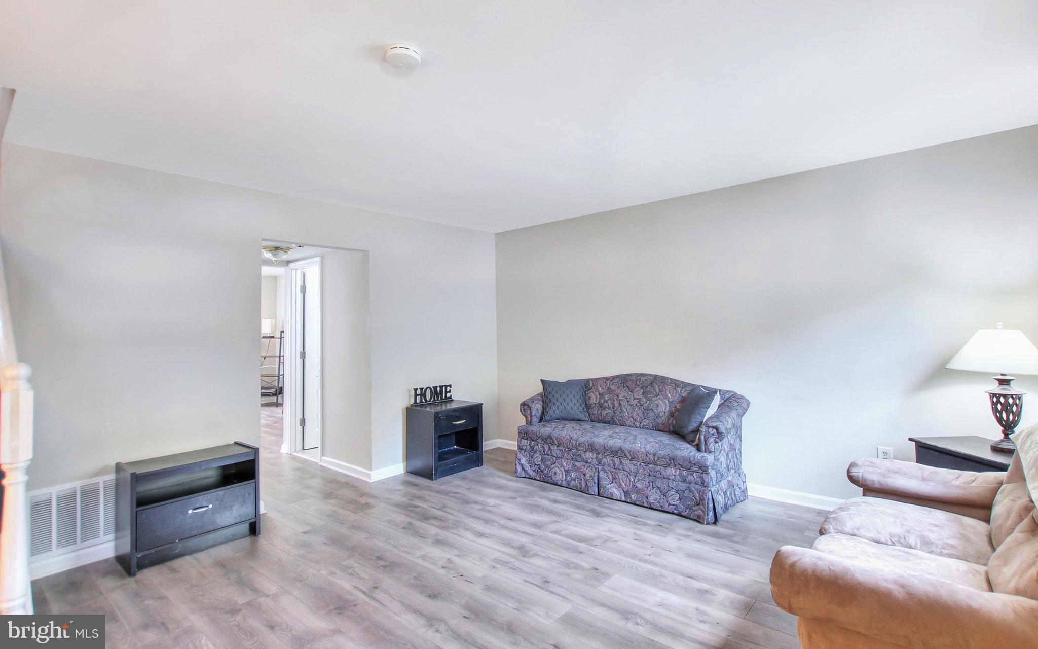 Real estate listing preview #10