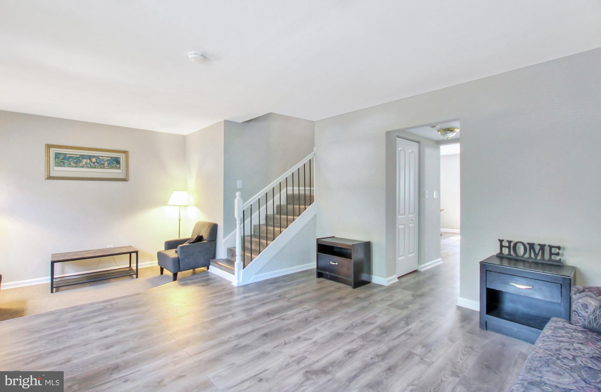 Real estate listing preview #9