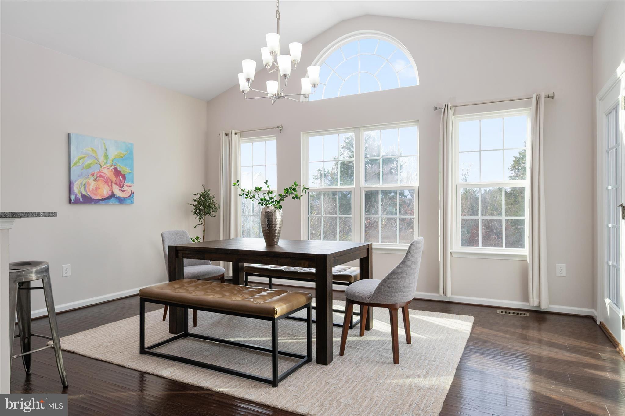 Real estate listing preview #16