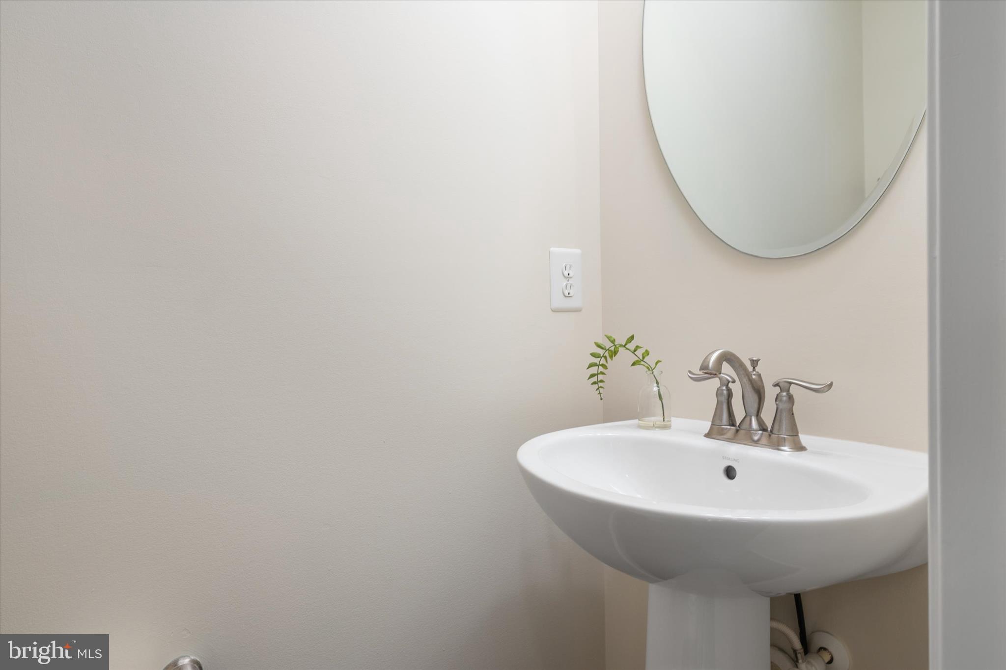 Real estate listing preview #23