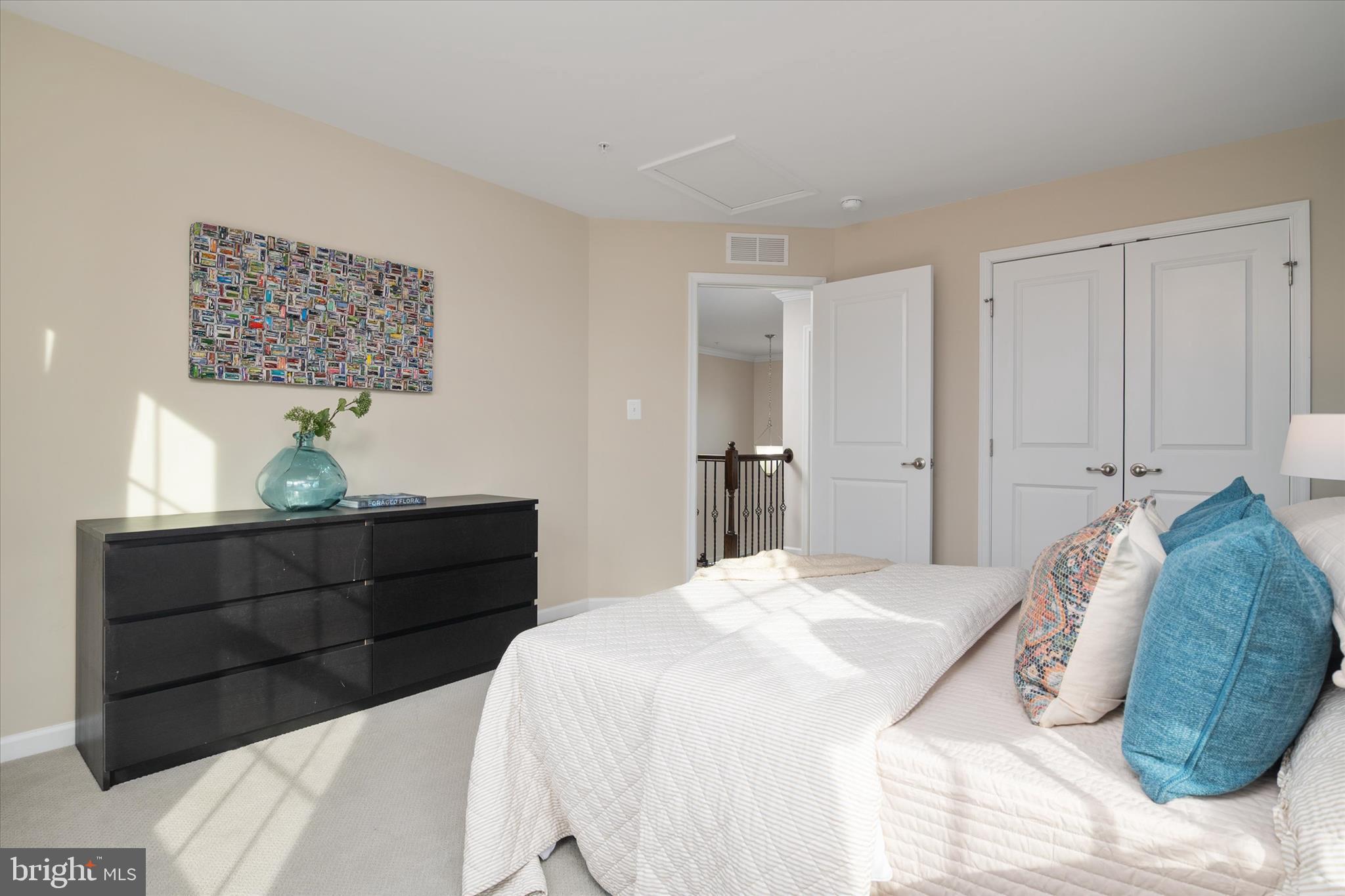 Real estate listing preview #26