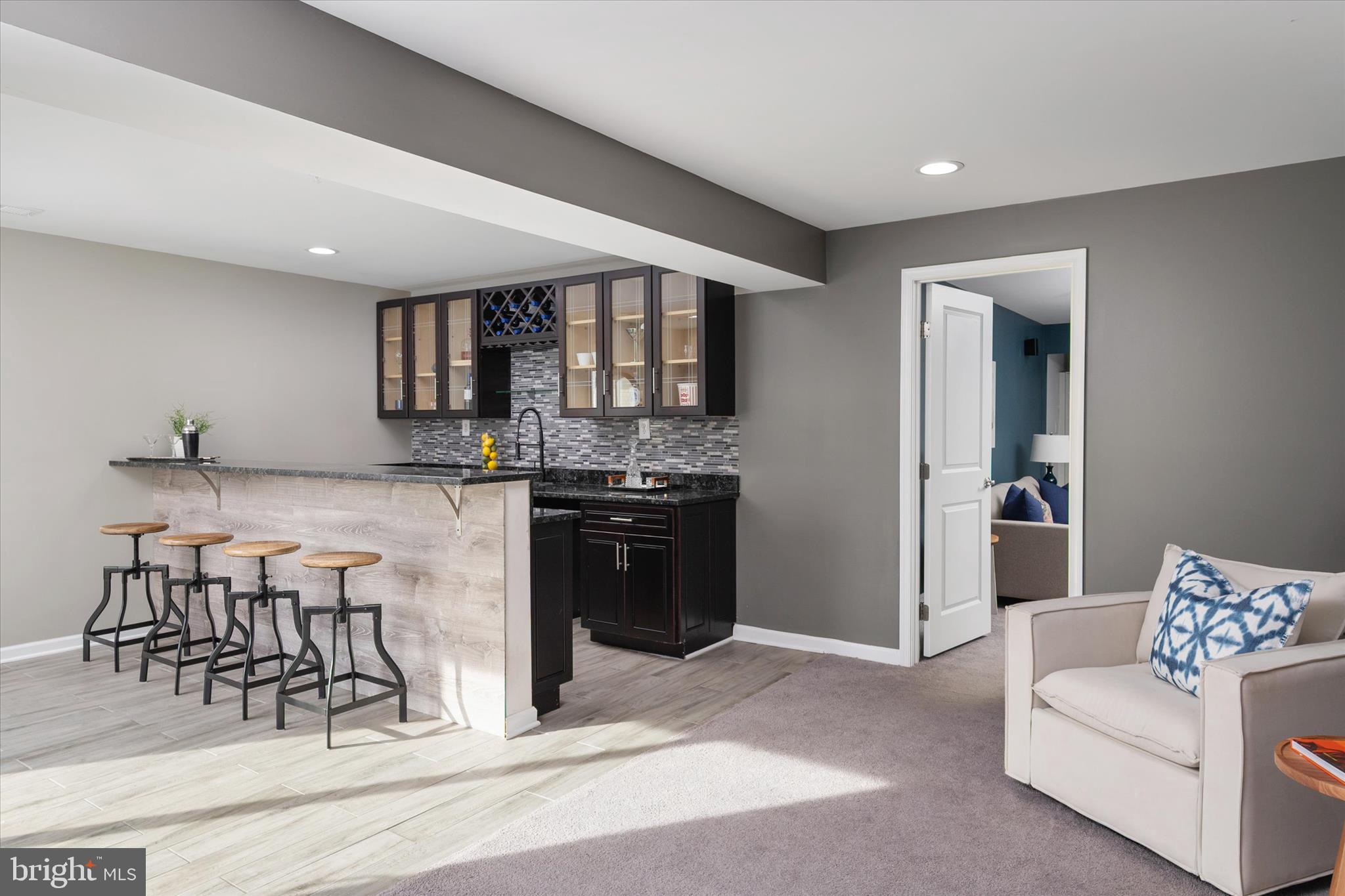 Real estate listing preview #42