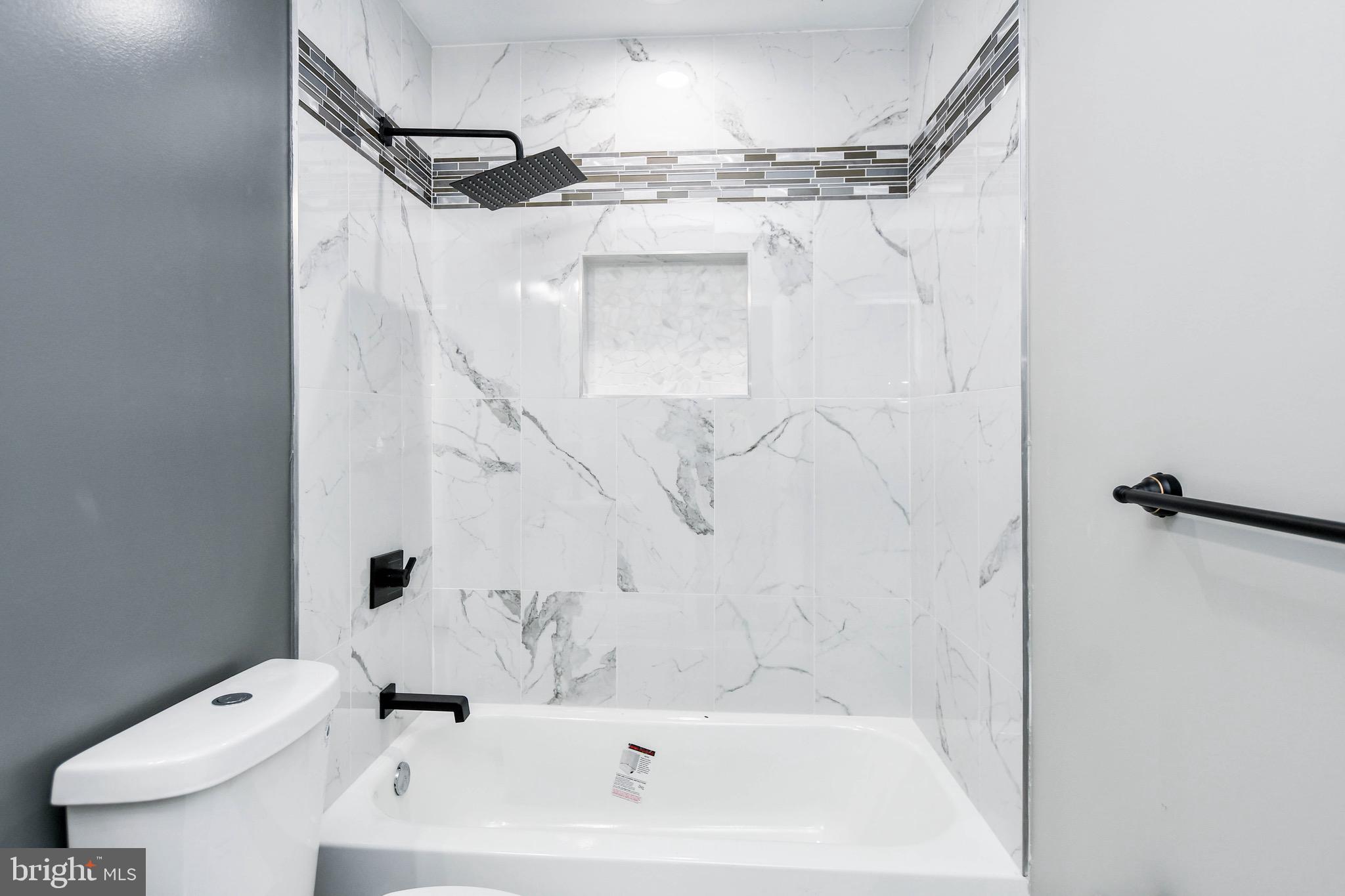 Real estate listing preview #10