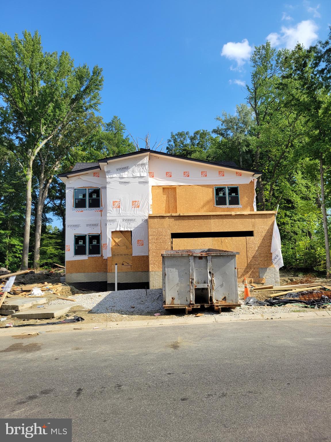 Real estate listing preview #2