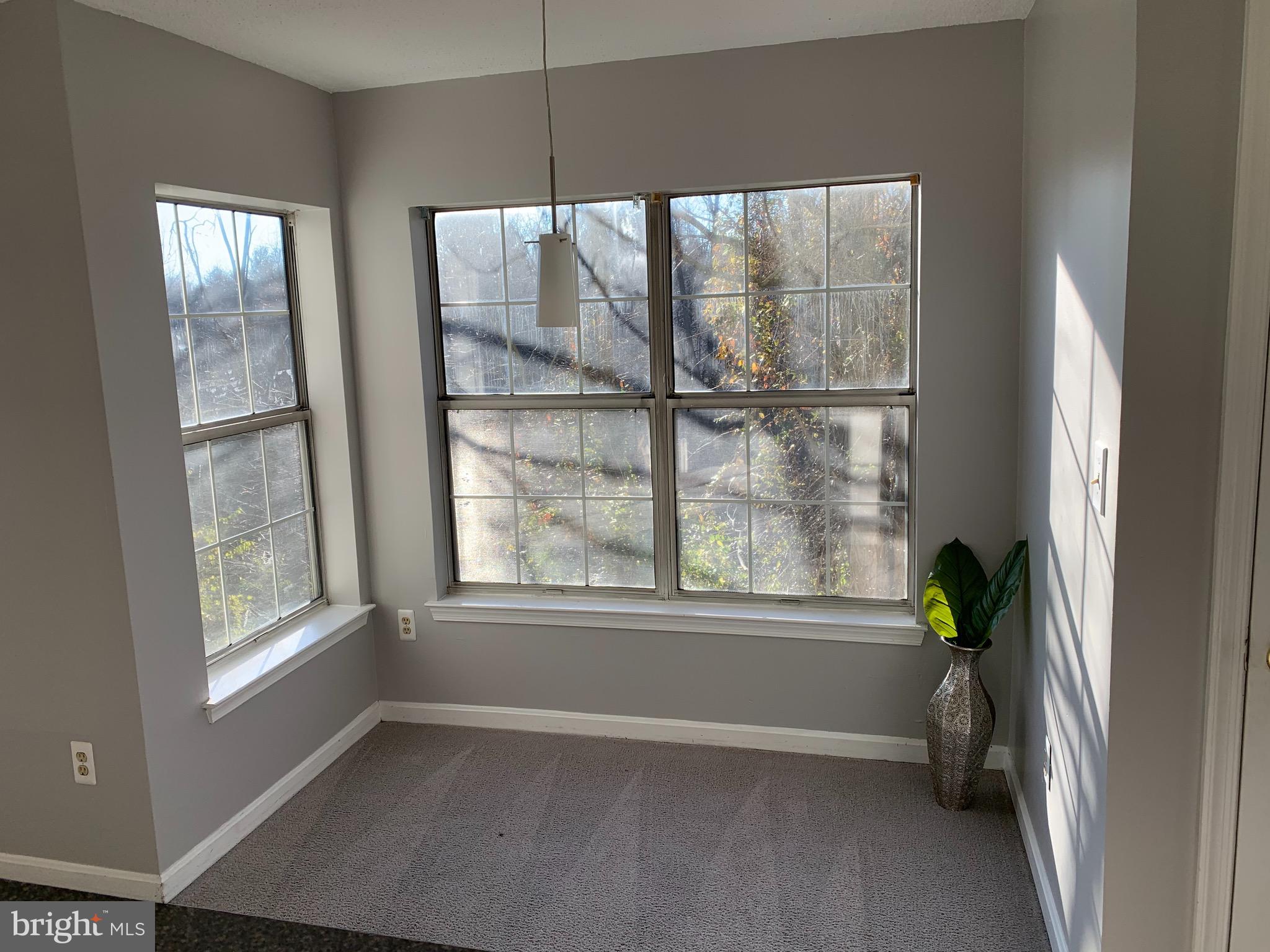 Real estate listing preview #3