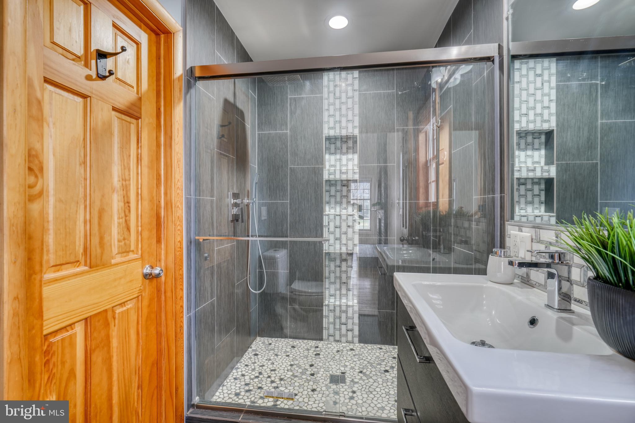 Real estate listing preview #20