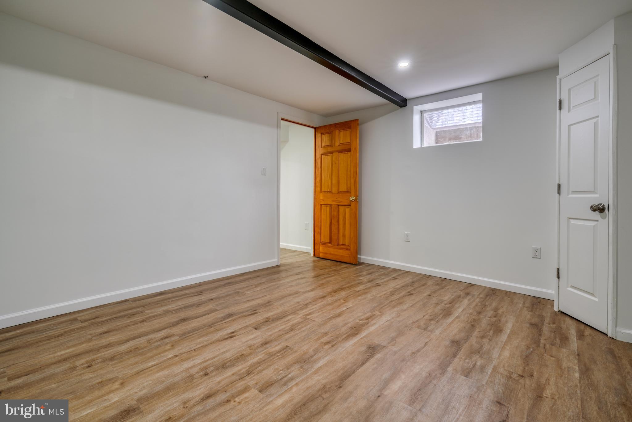 Real estate listing preview #54