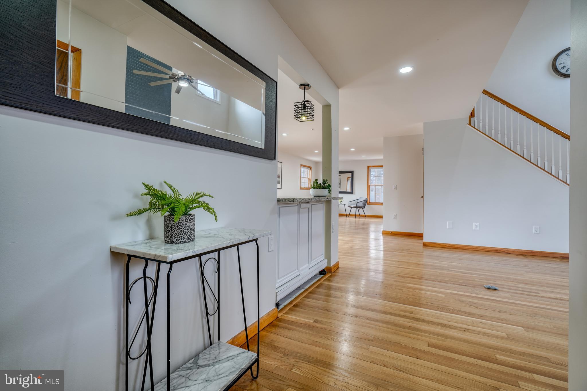 Real estate listing preview #5