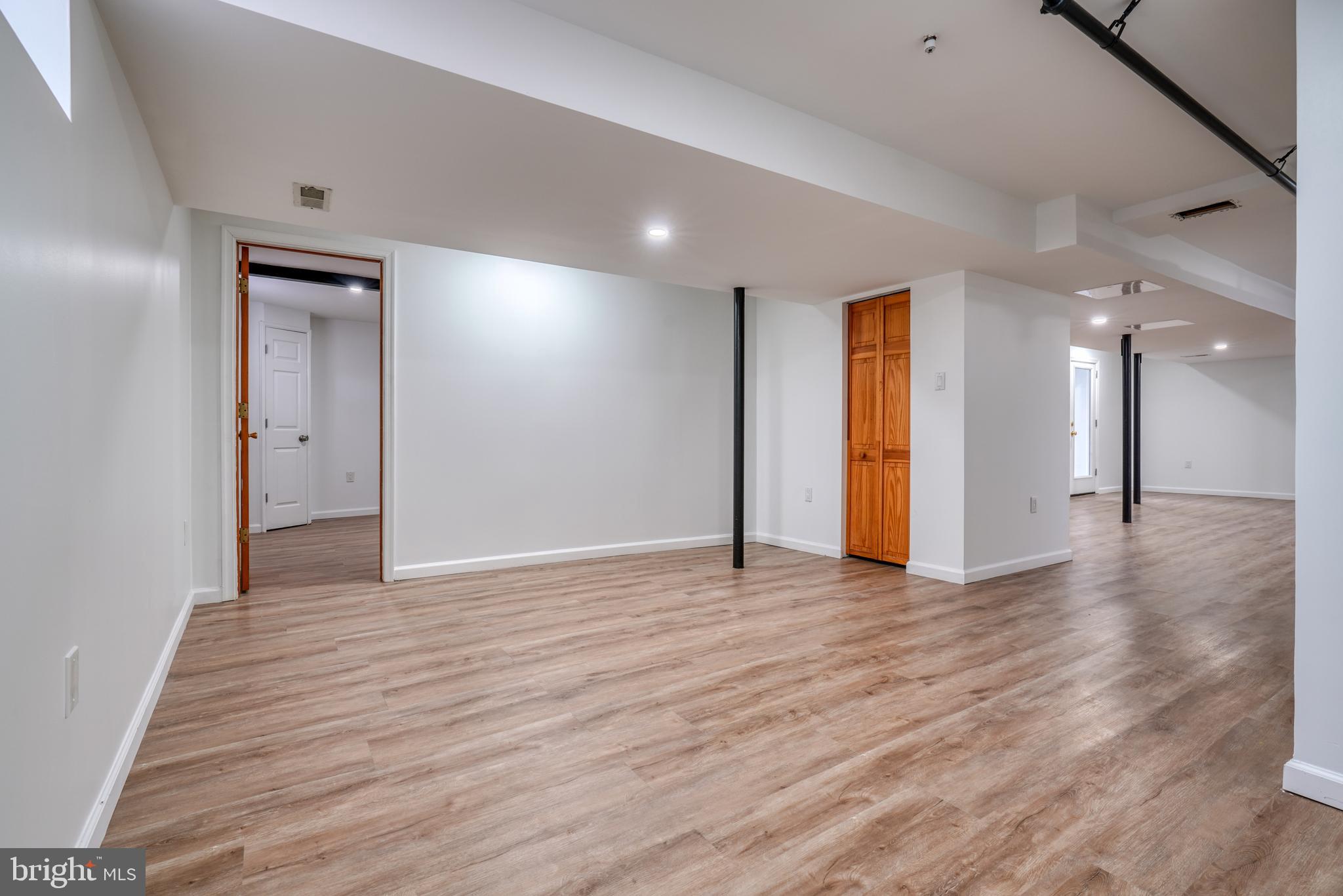 Real estate listing preview #52