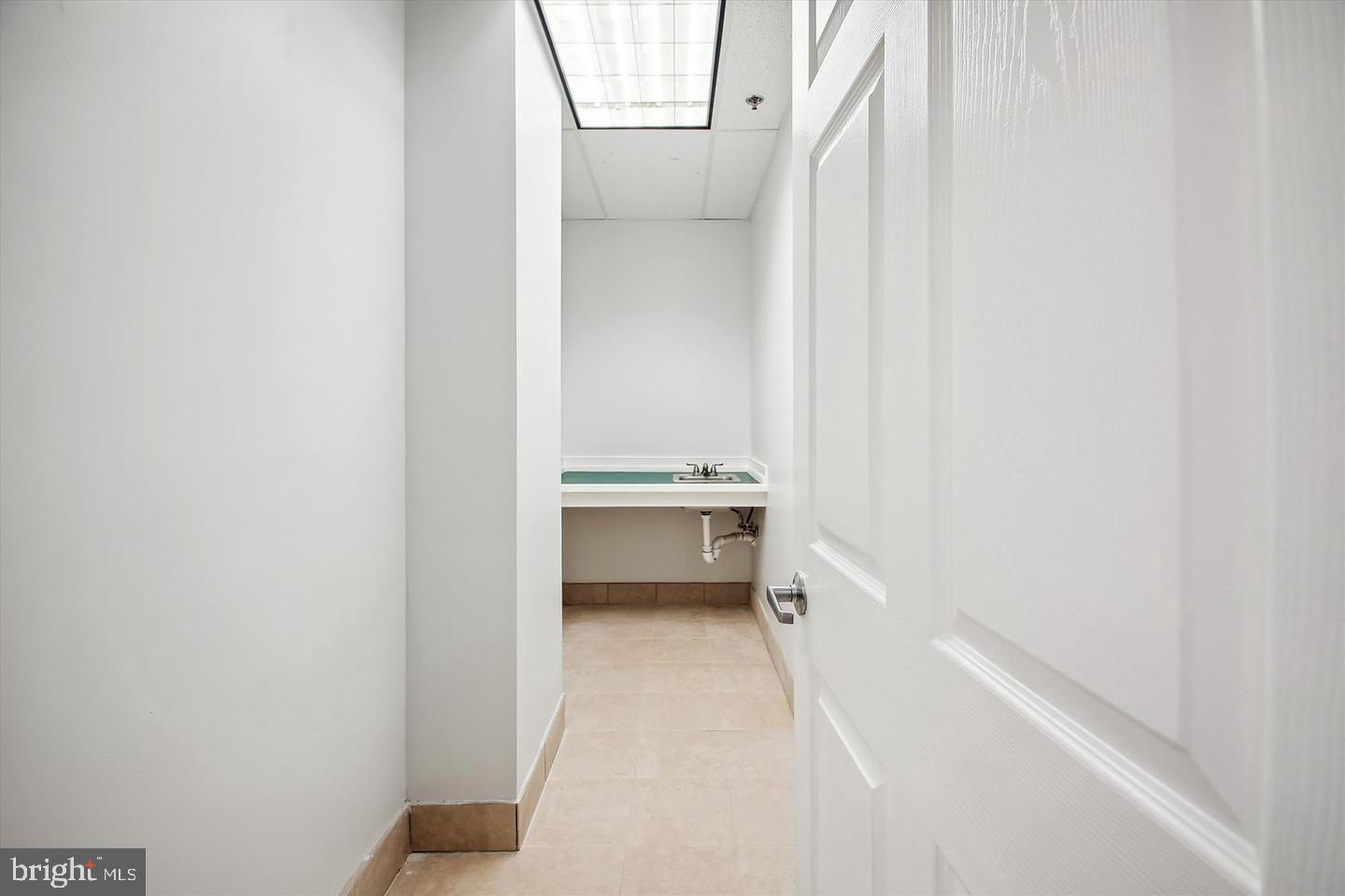 Real estate listing preview #15