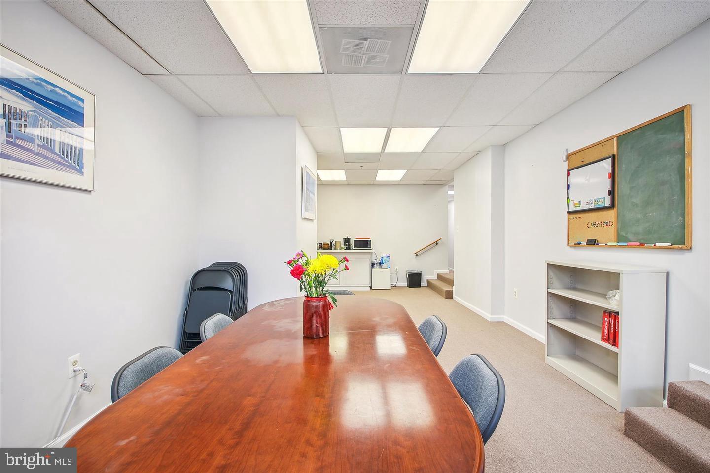 Real estate listing preview #8