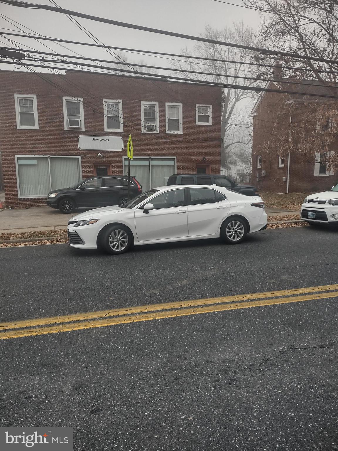 Real estate listing preview #1