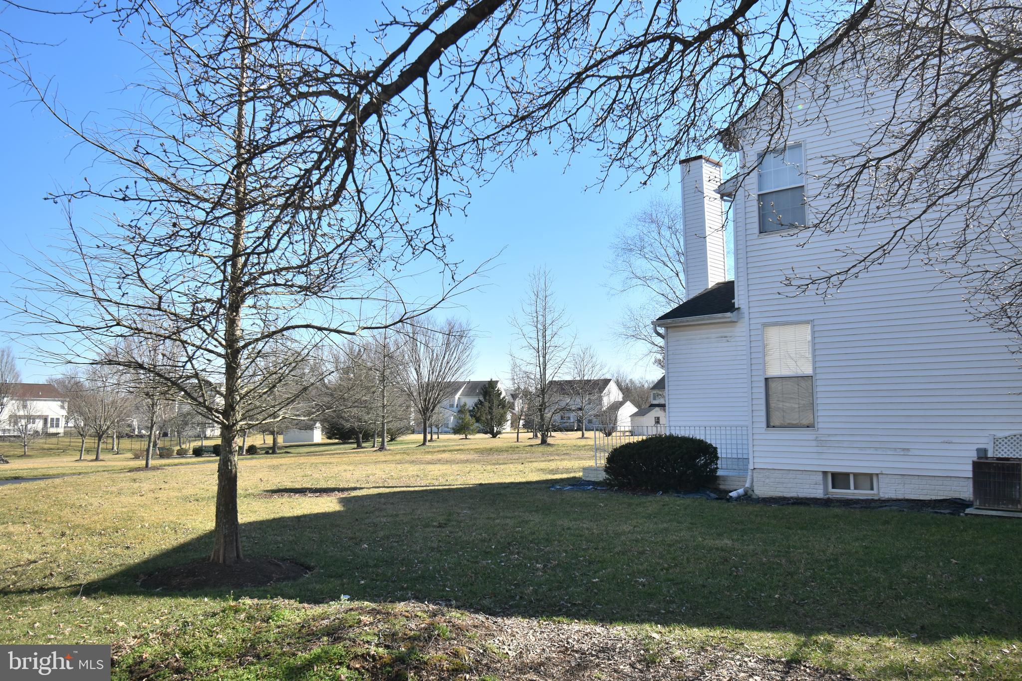 Real estate listing preview #9