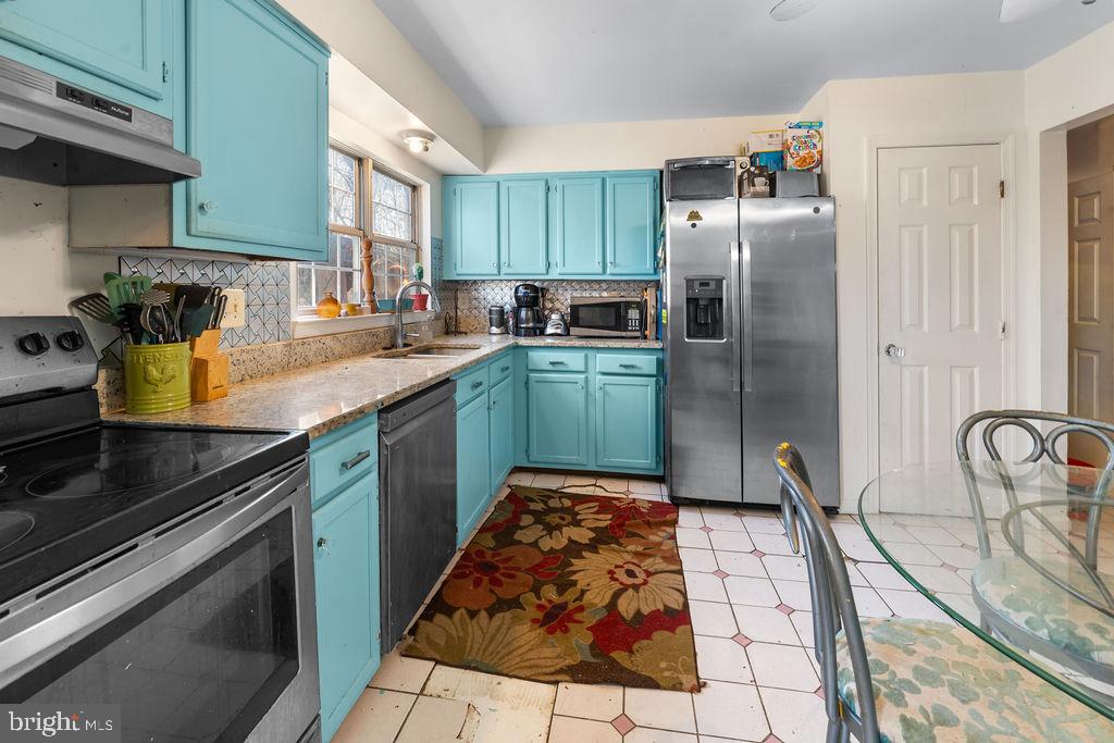 Real estate listing preview #11