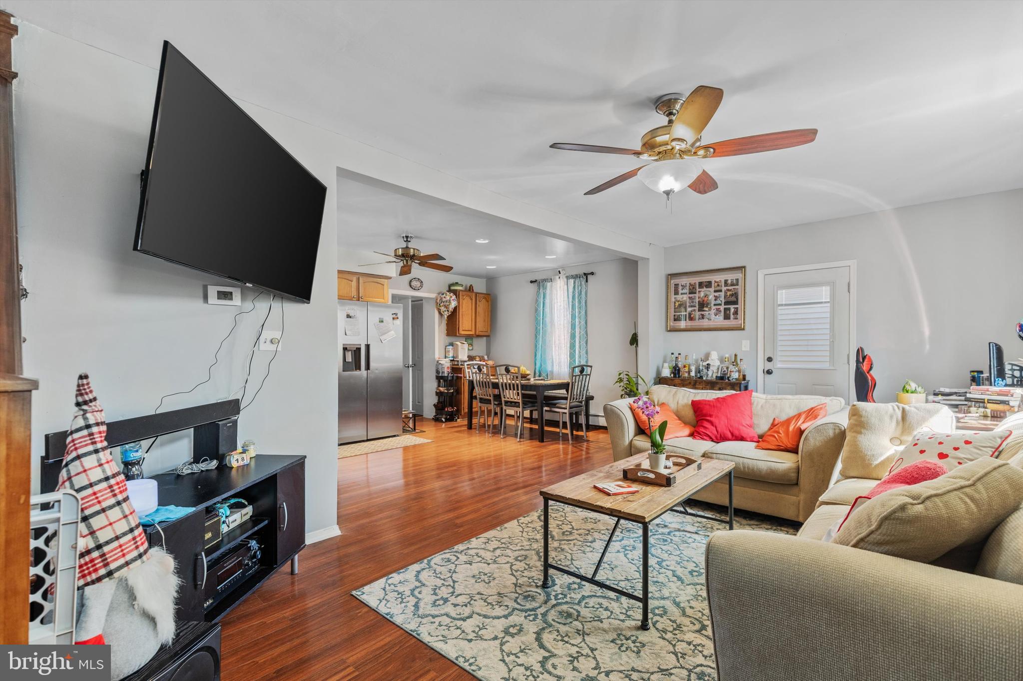 Real estate listing preview #8