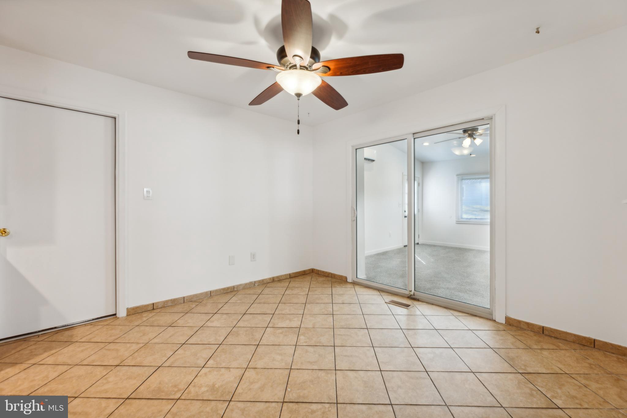 Real estate listing preview #10