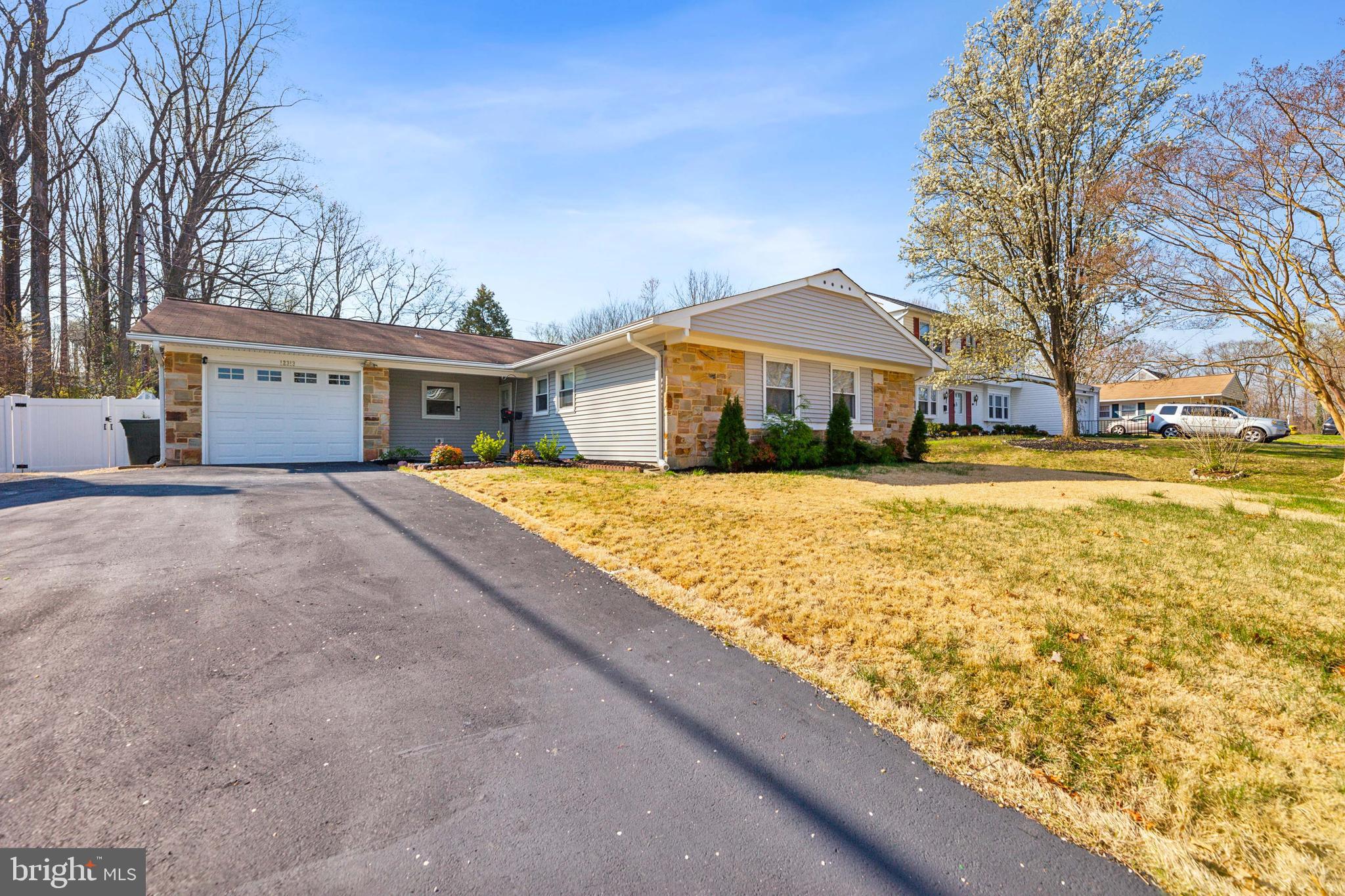 Real estate listing preview #1