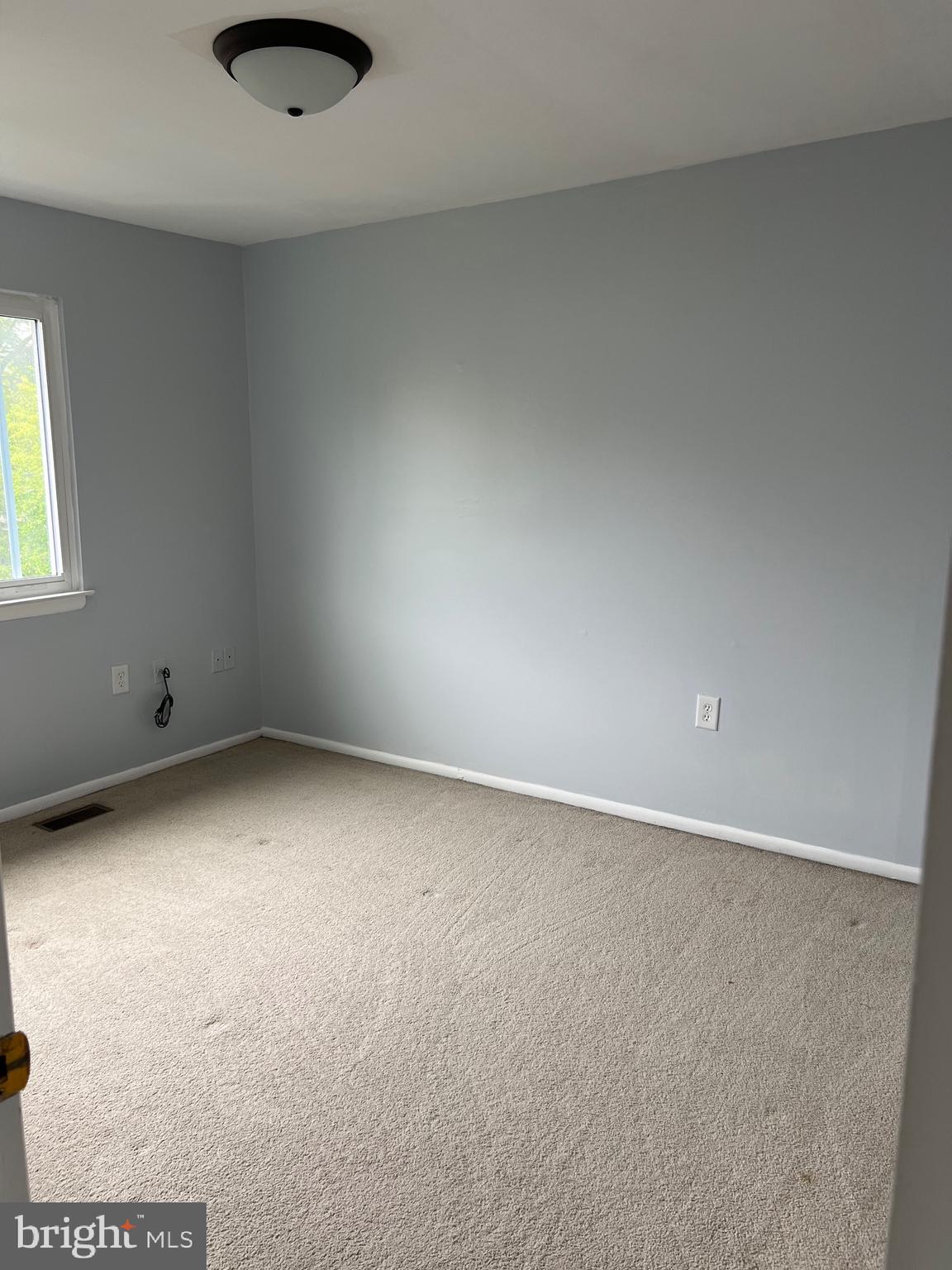 Real estate listing preview #17