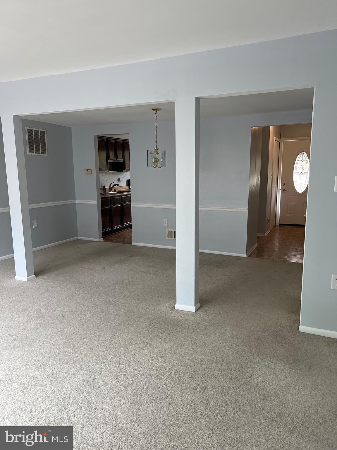 Real estate listing preview #10