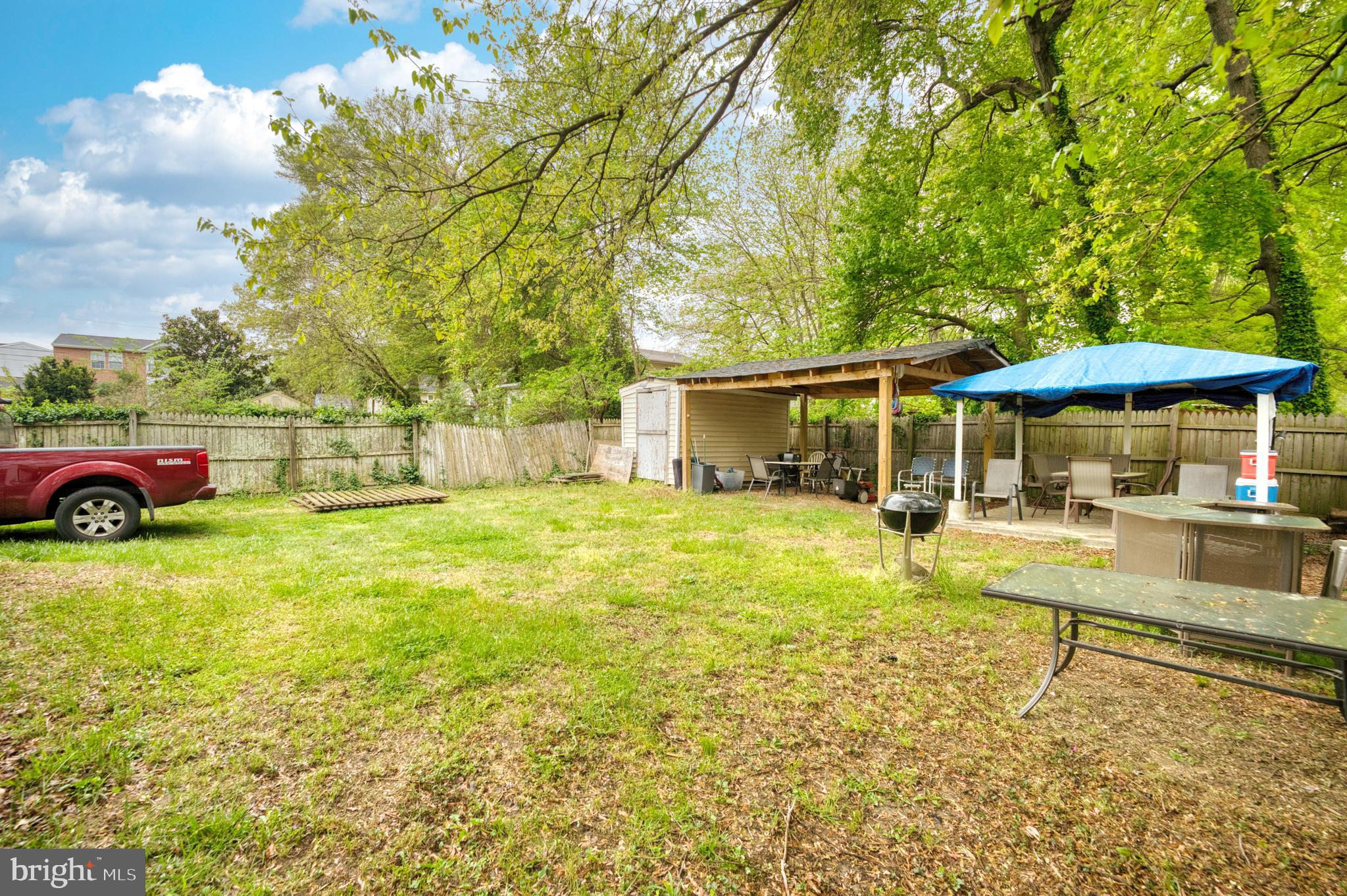 Real estate listing preview #8