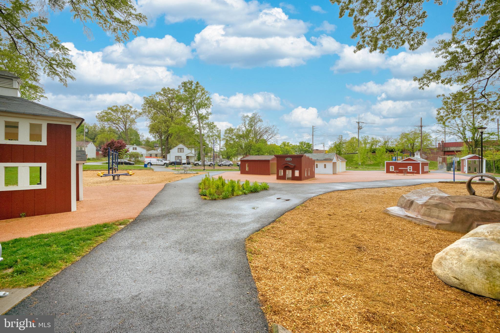 Real estate listing preview #27