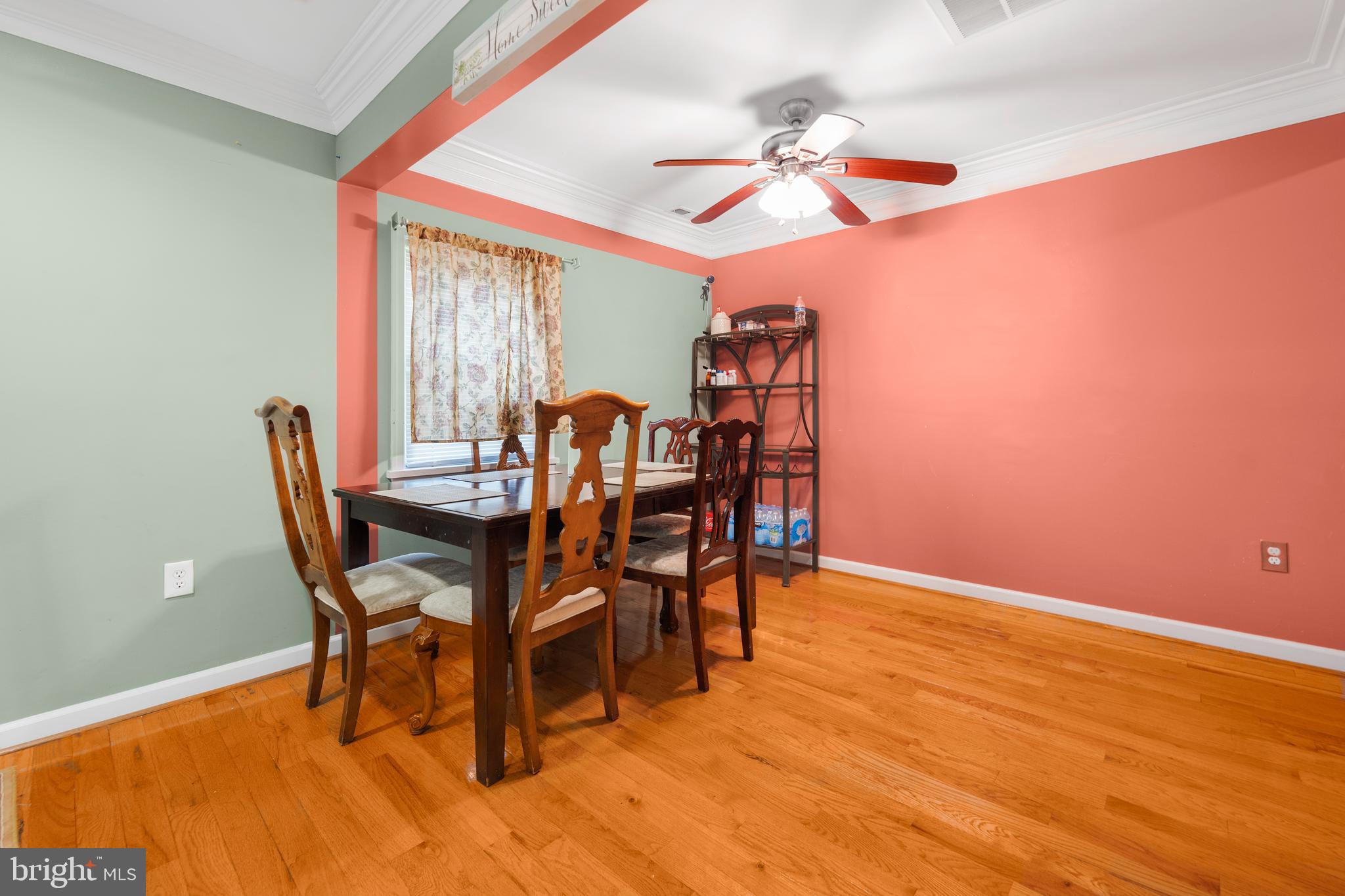 Real estate listing preview #13