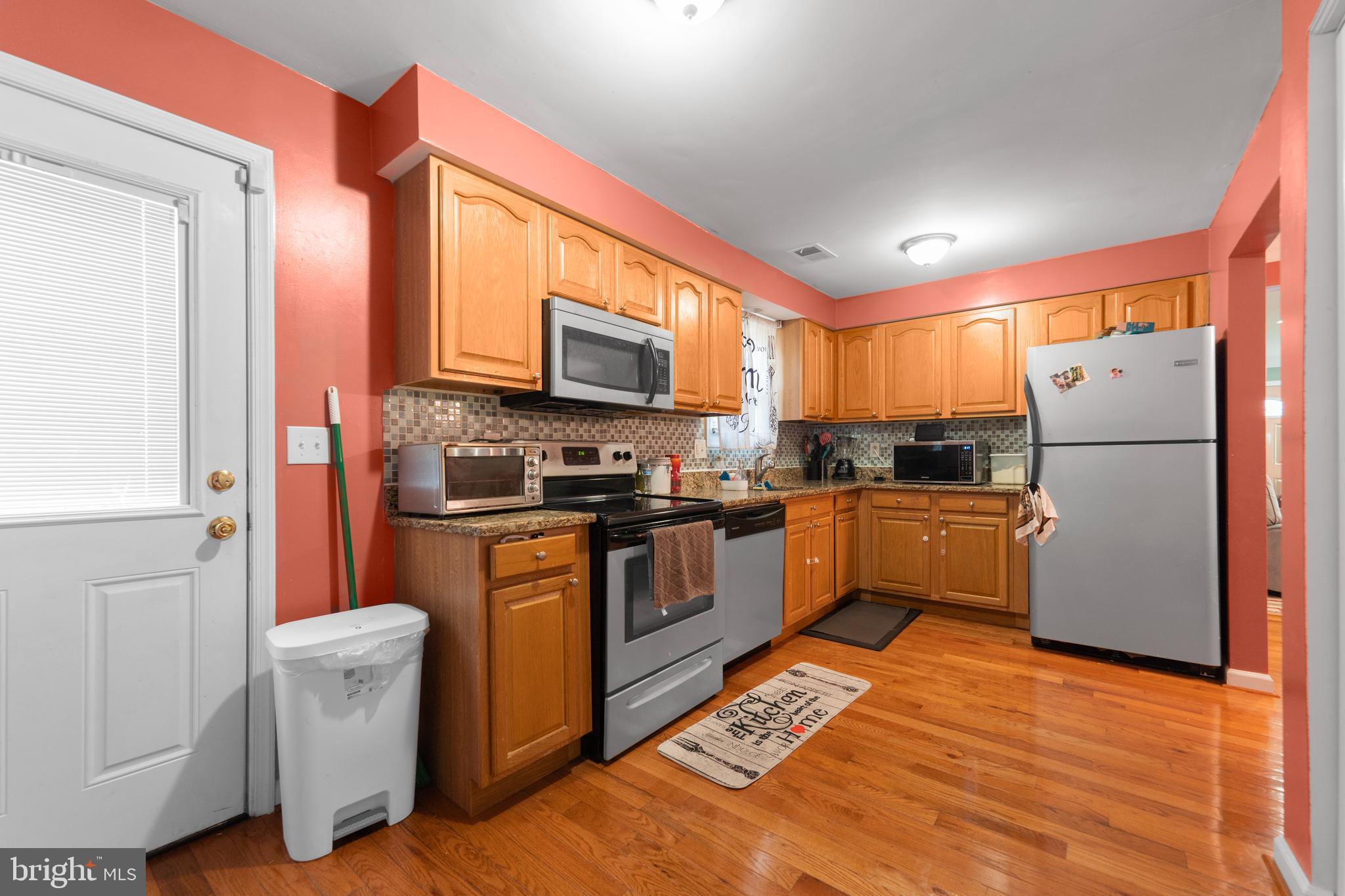 Real estate listing preview #20