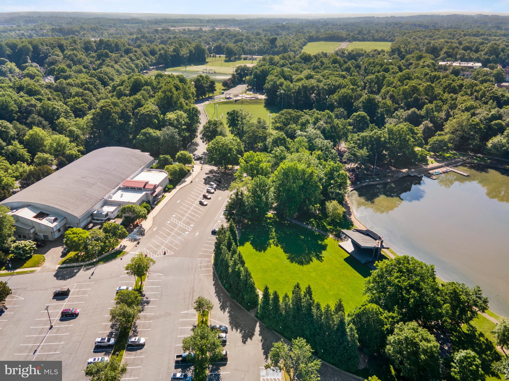 Real estate listing preview #54