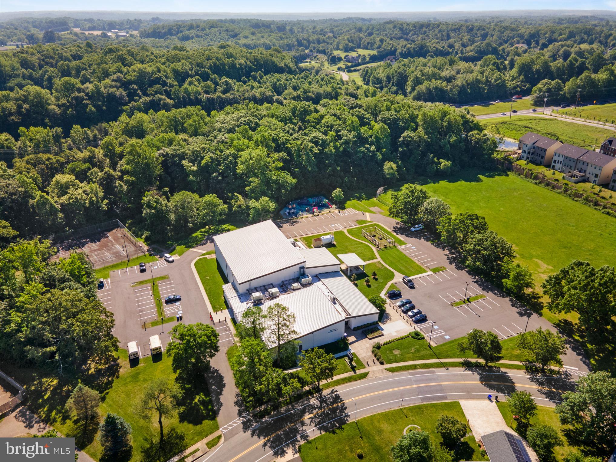 Real estate listing preview #98