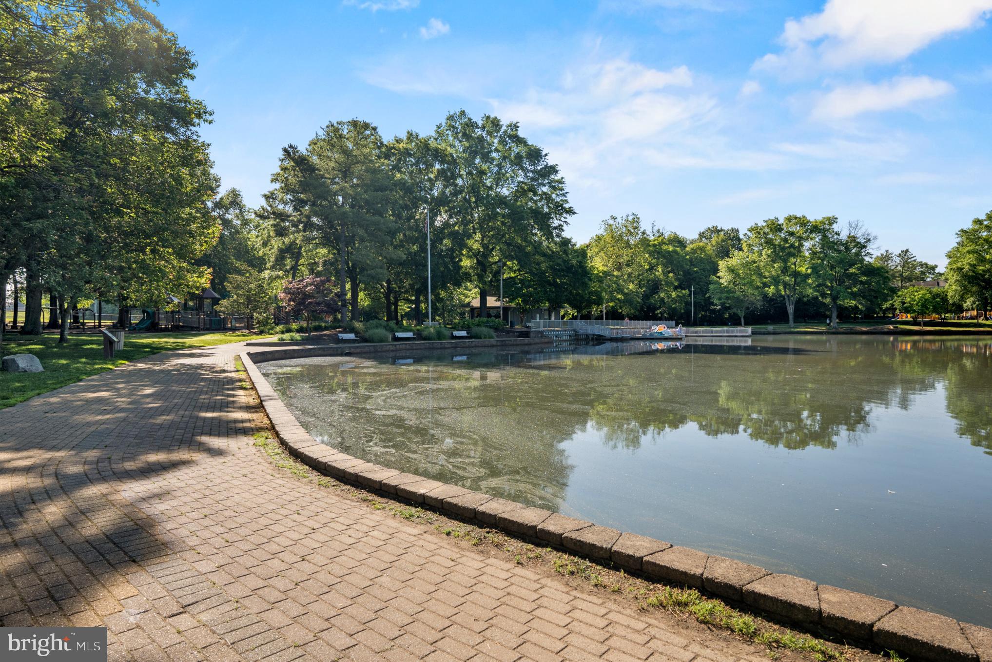 Real estate listing preview #36