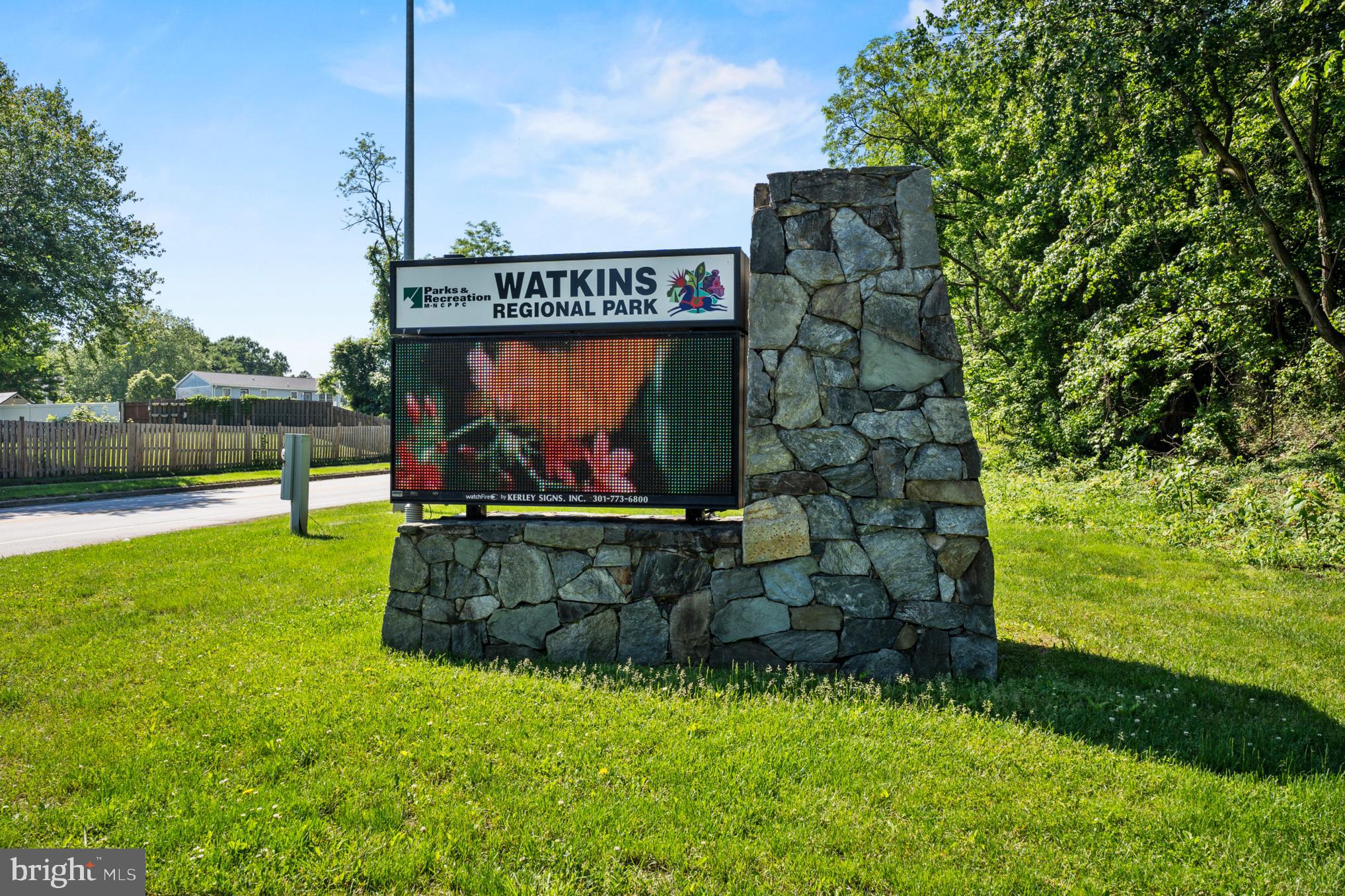 Real estate listing preview #104