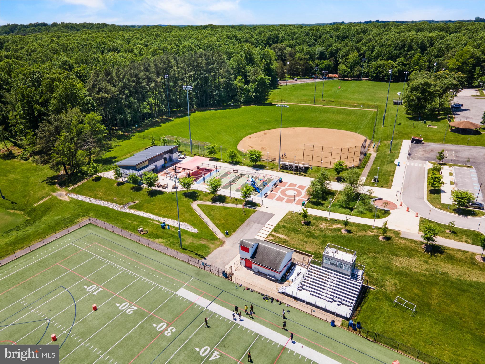 Real estate listing preview #111