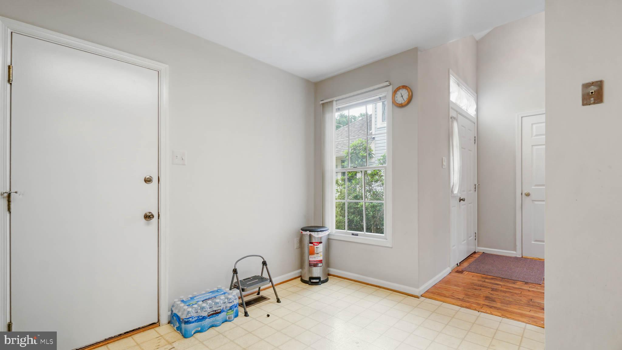 Real estate listing preview #5