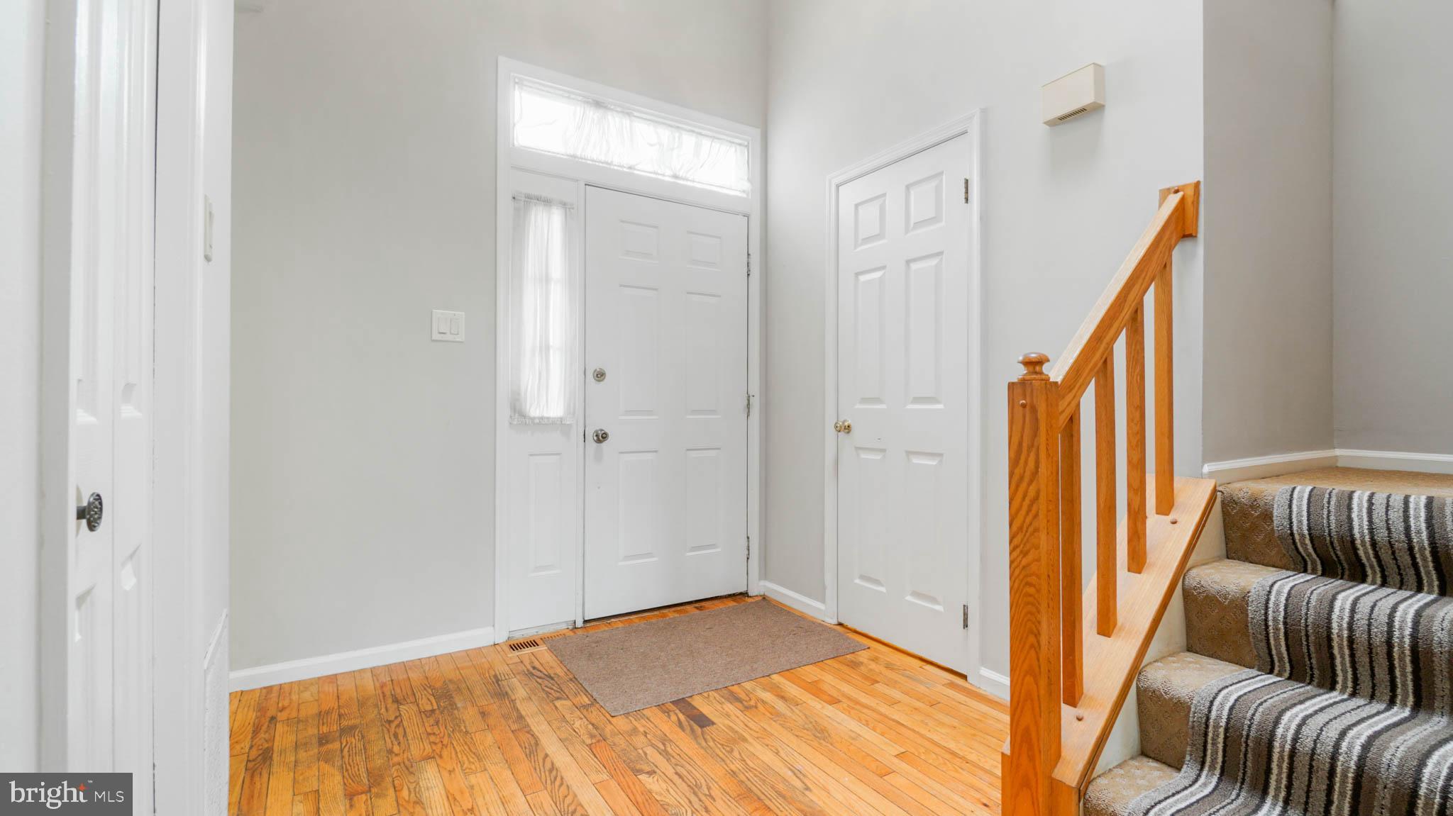 Real estate listing preview #3