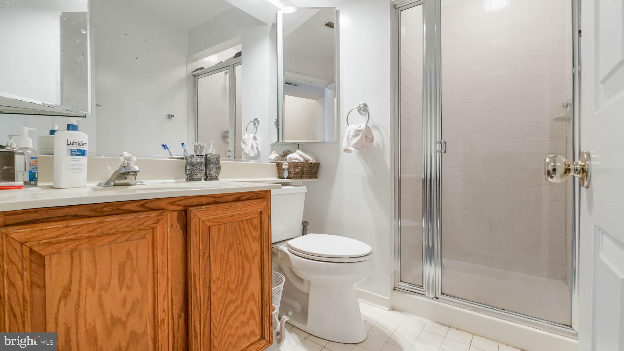 Real estate listing preview #24