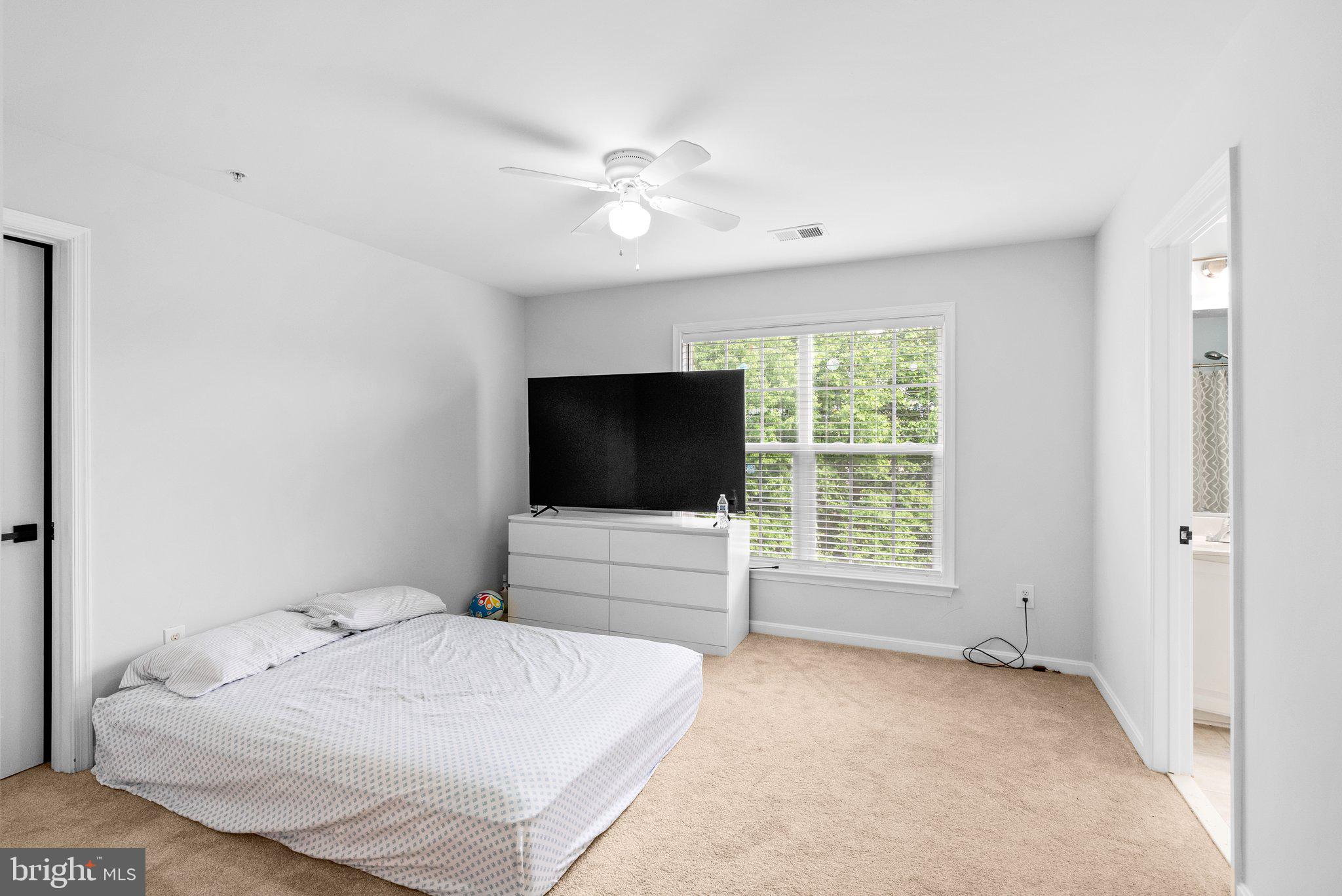 Real estate listing preview #30