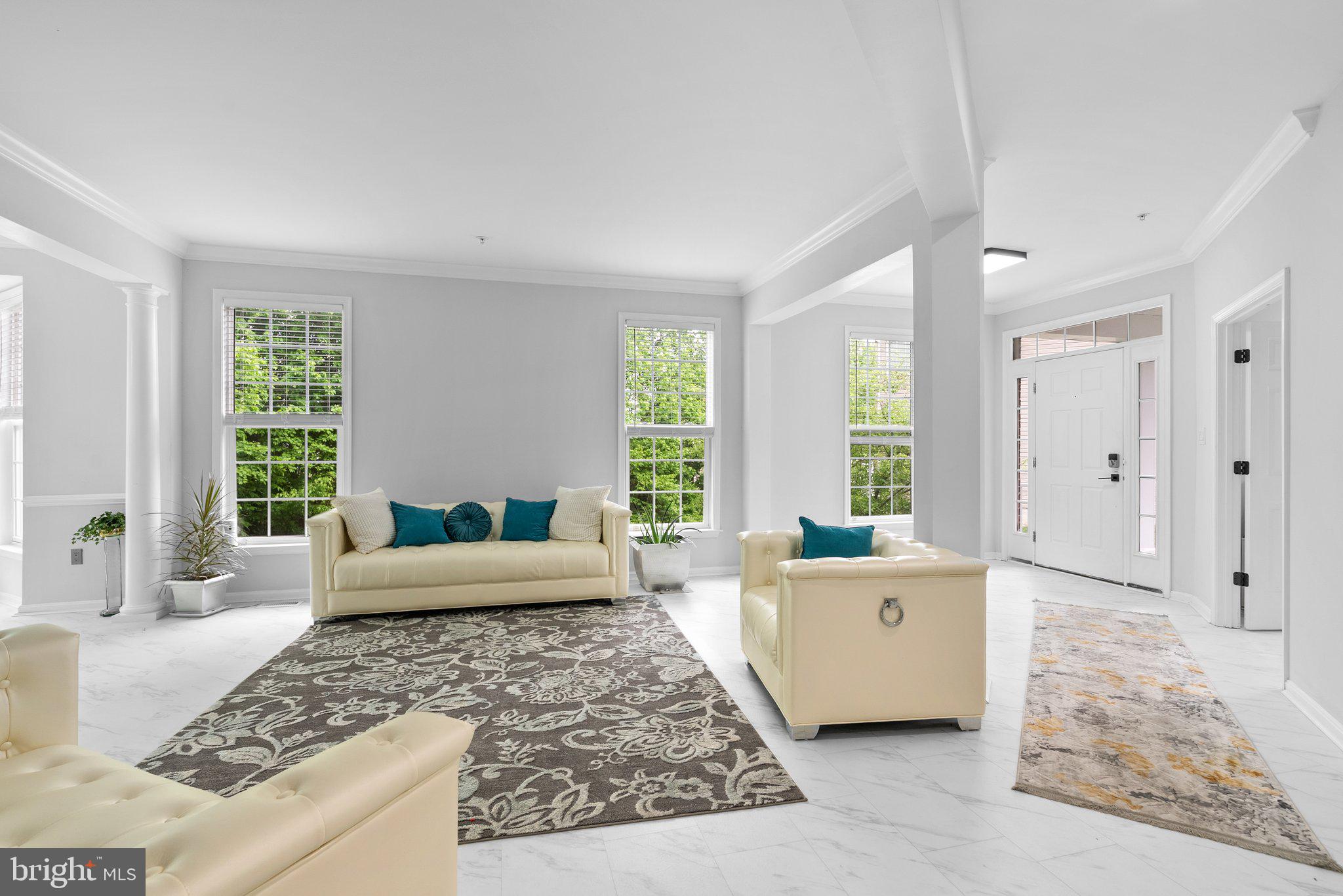 Real estate listing preview #7