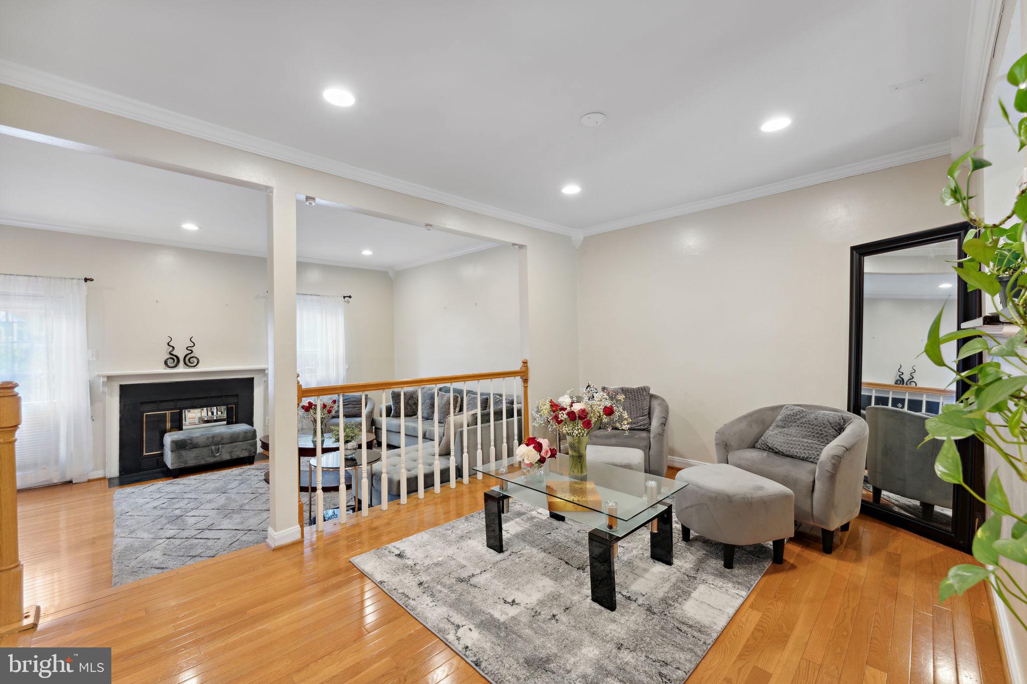 Real estate listing preview #17