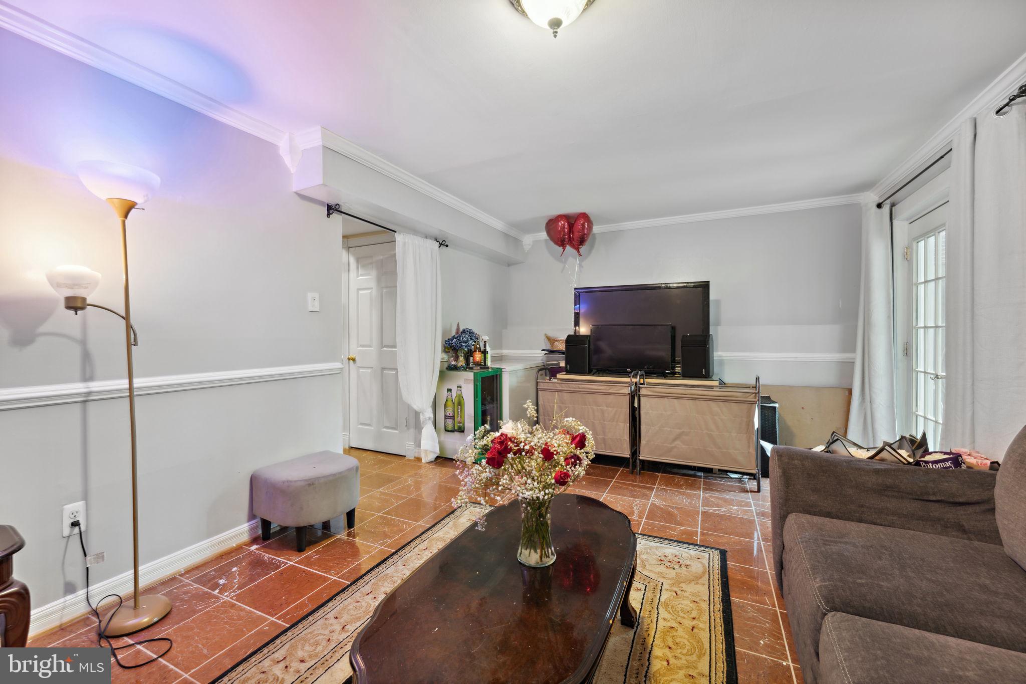 Real estate listing preview #11