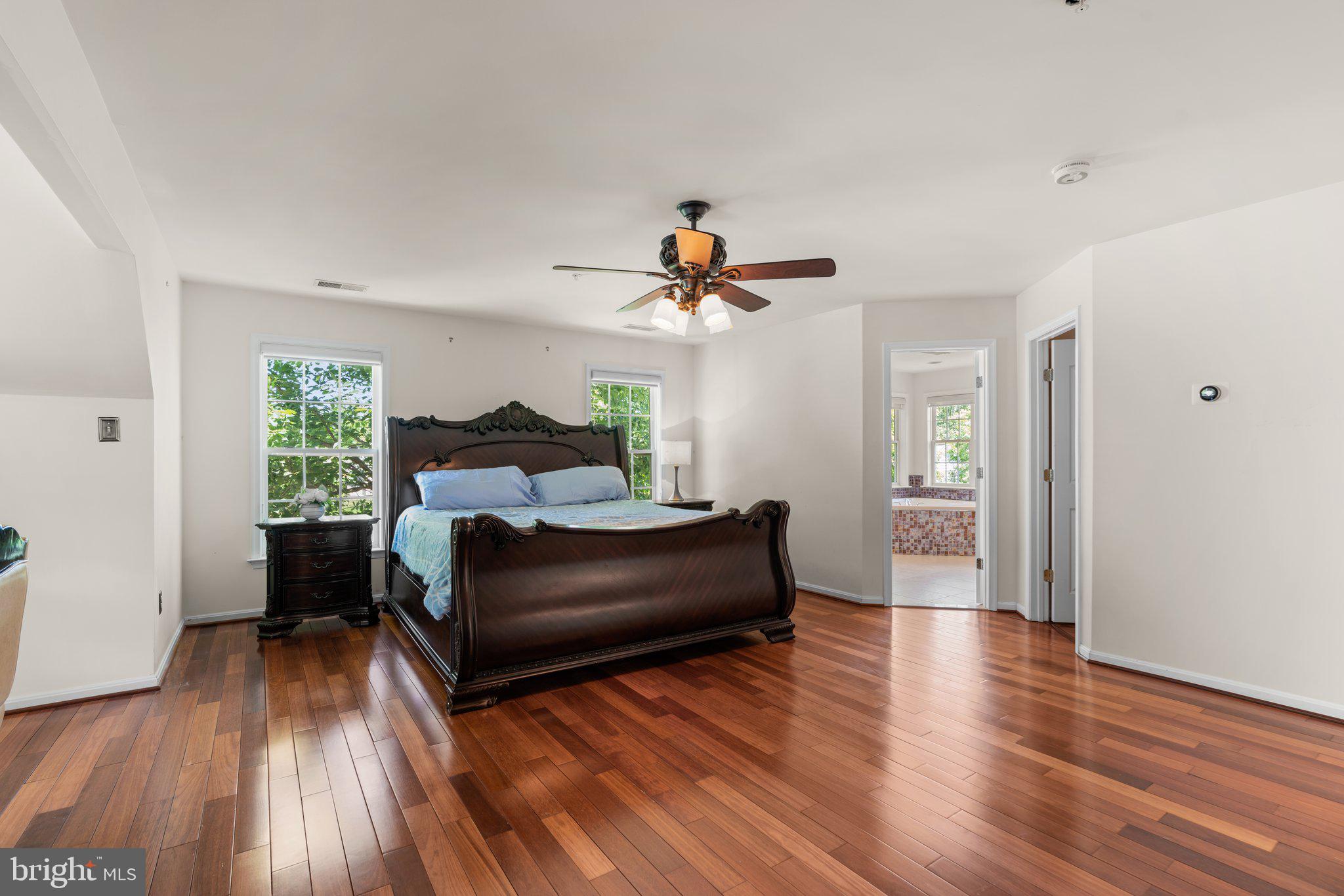 Real estate listing preview #35