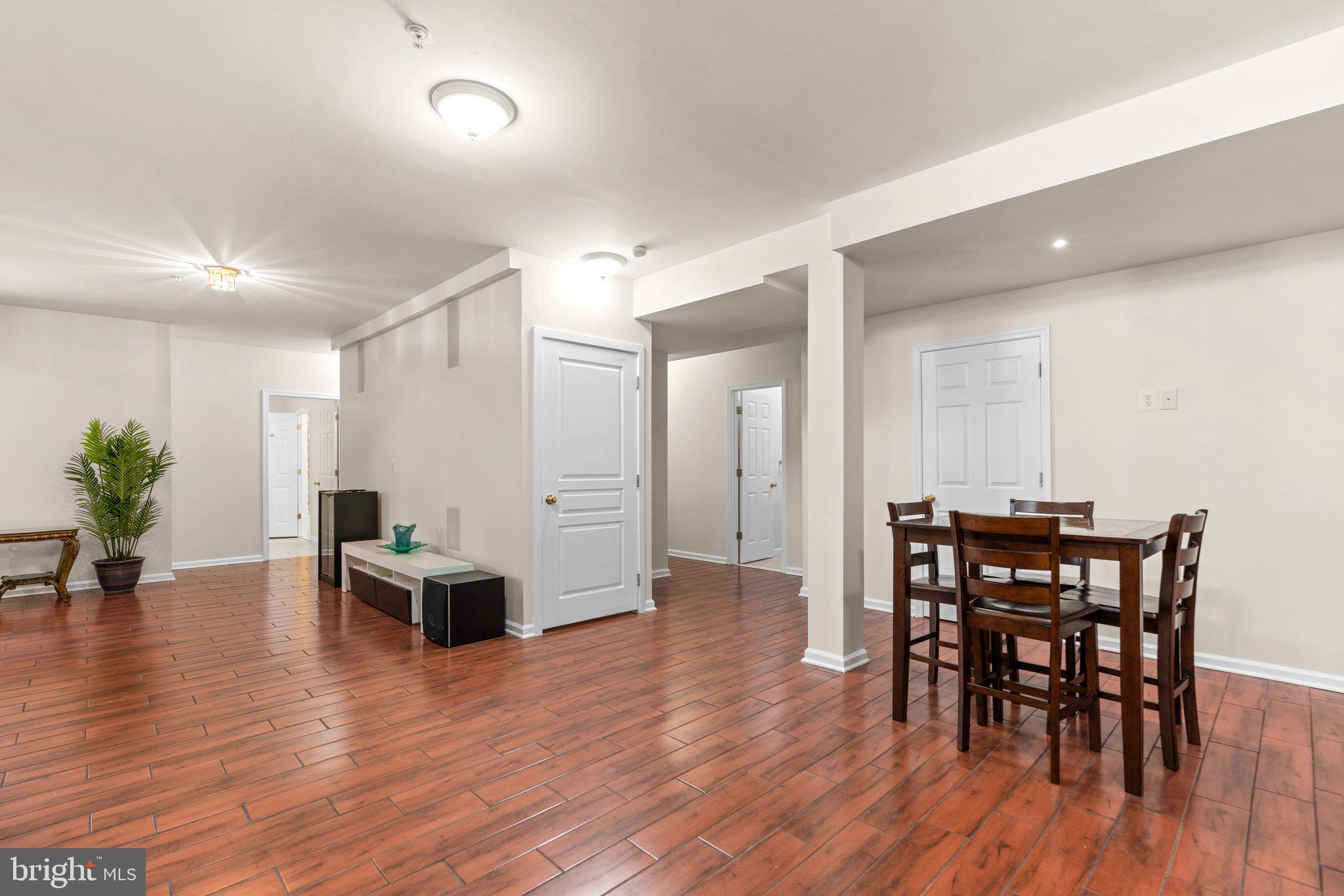 Real estate listing preview #51