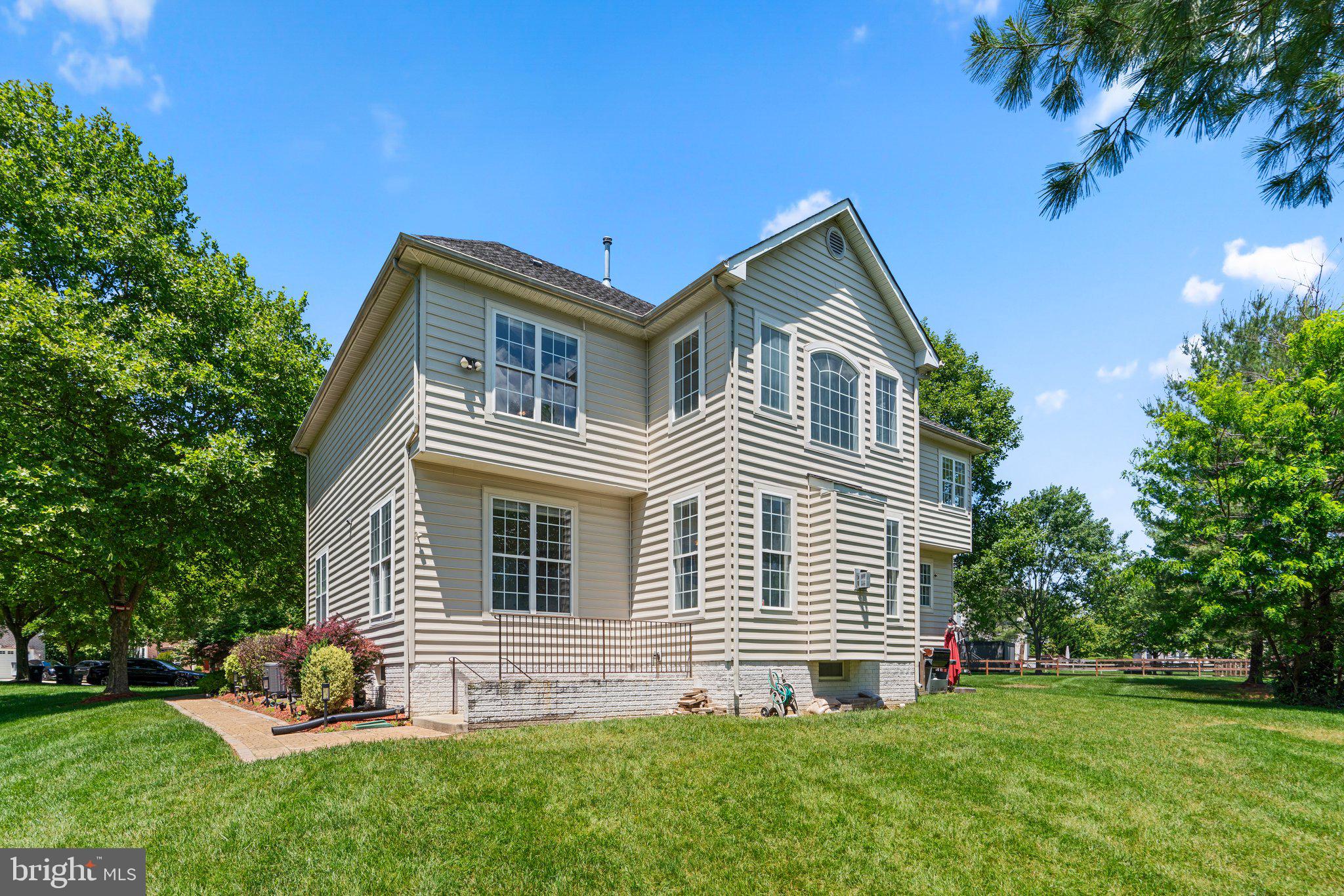 Real estate listing preview #59