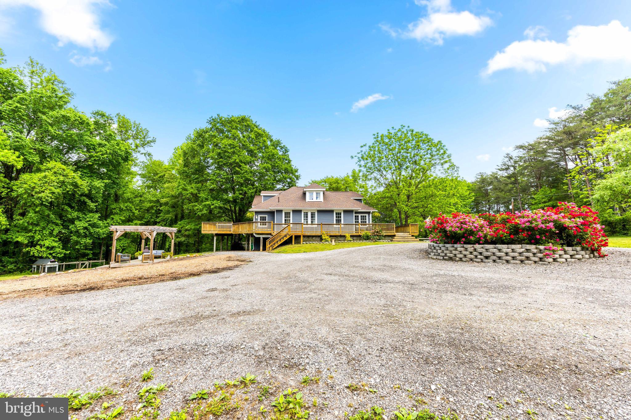 Real estate listing preview #5